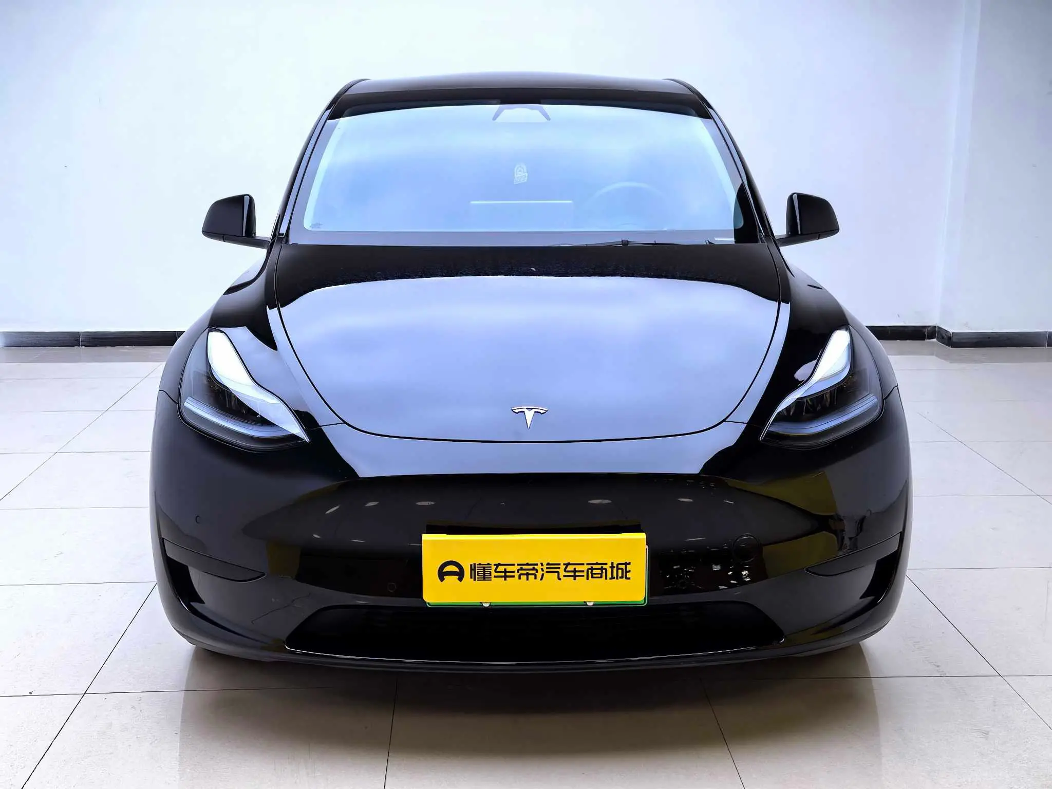 Tesla Model Y  из Китая