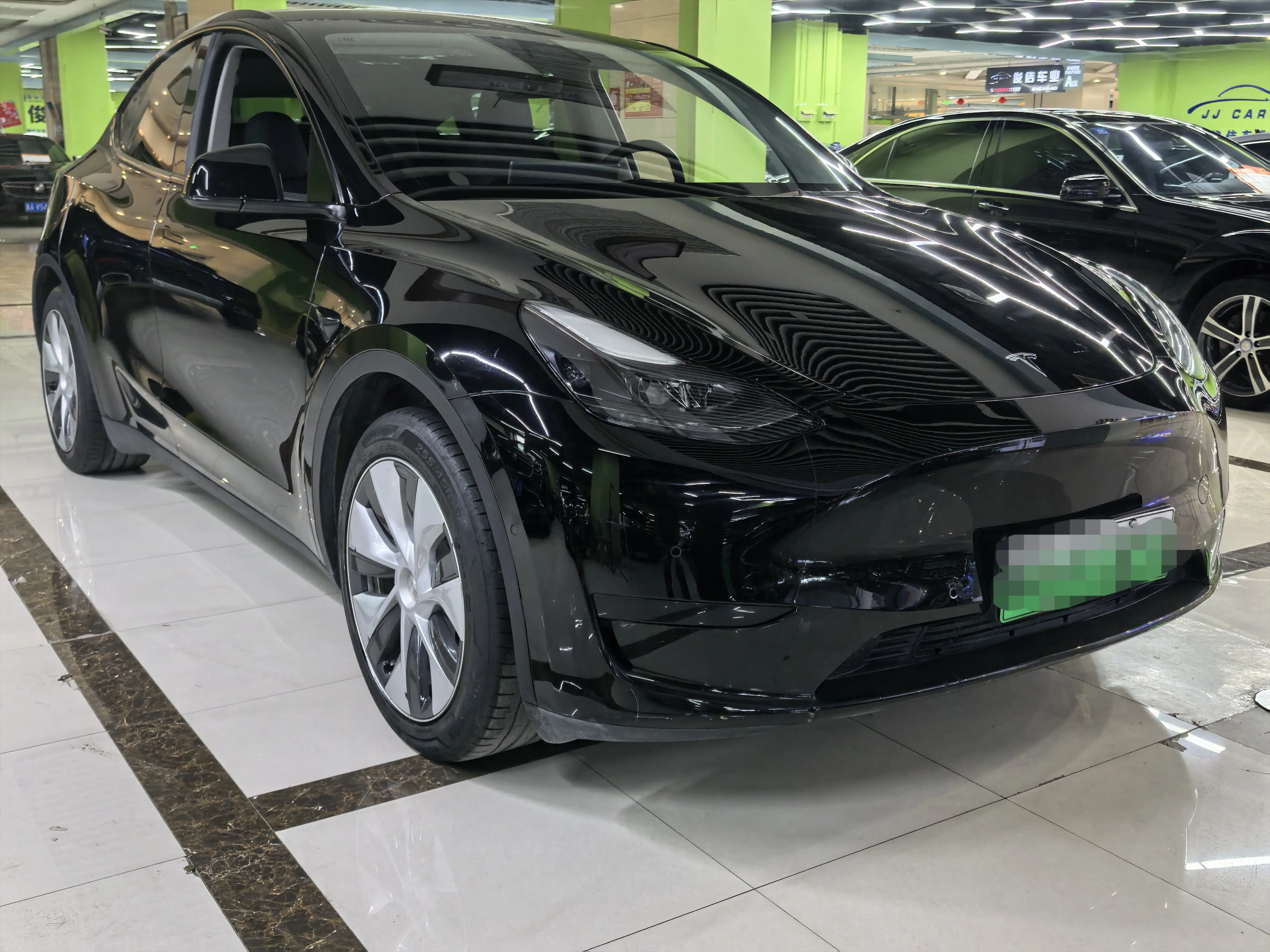 Tesla Model Y  из Китая