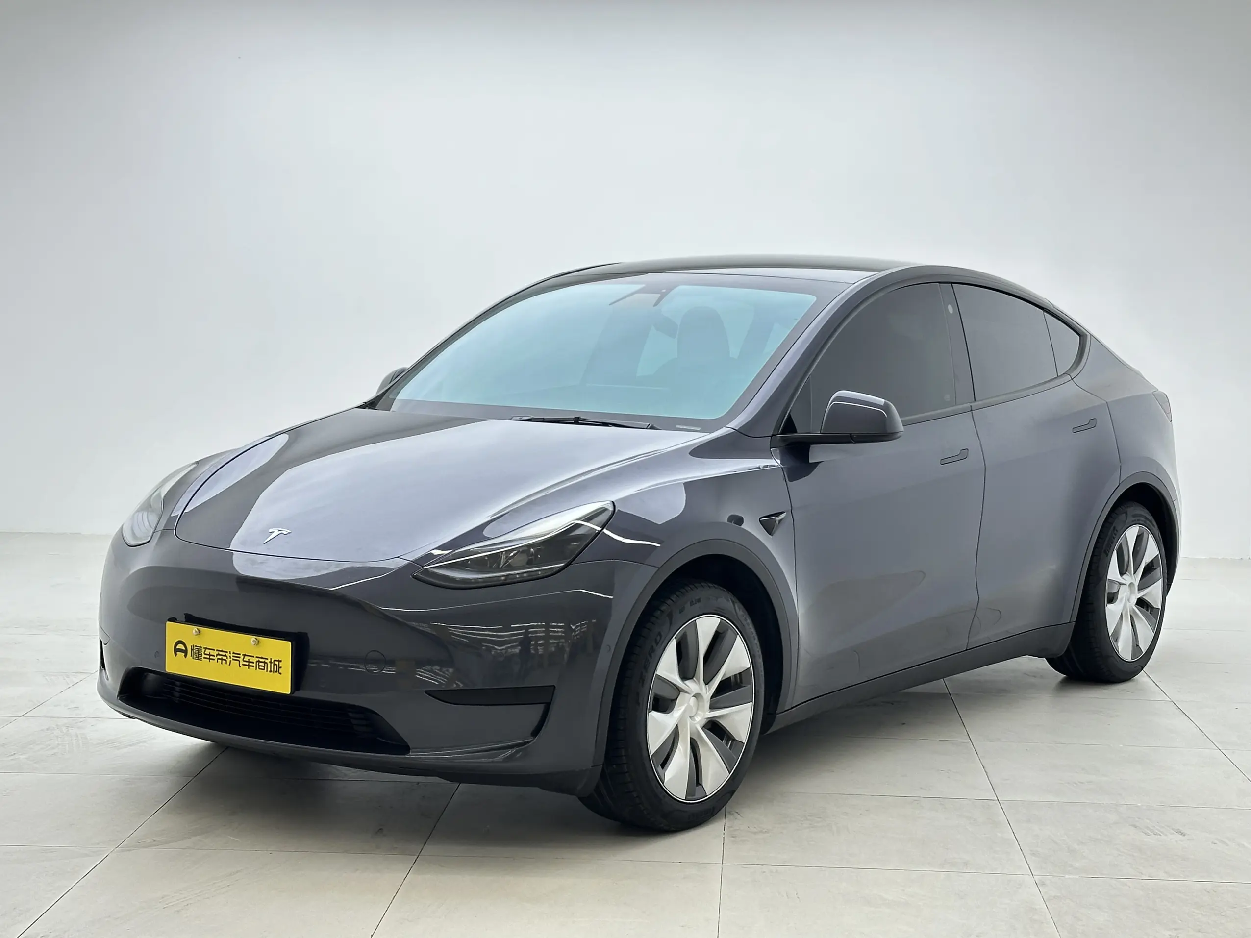 Tesla Model Y  из Китая