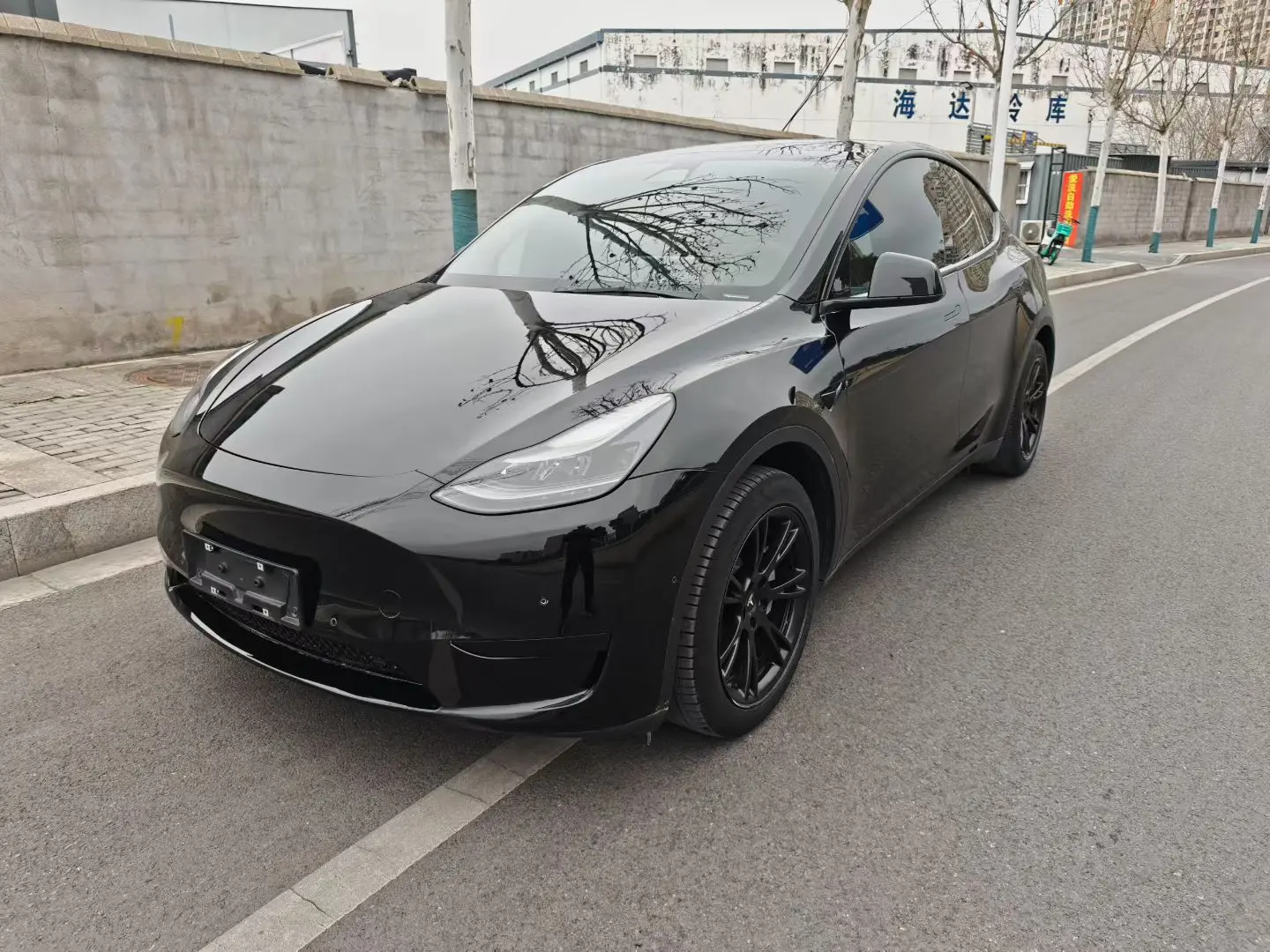 Tesla Model Y  из Китая