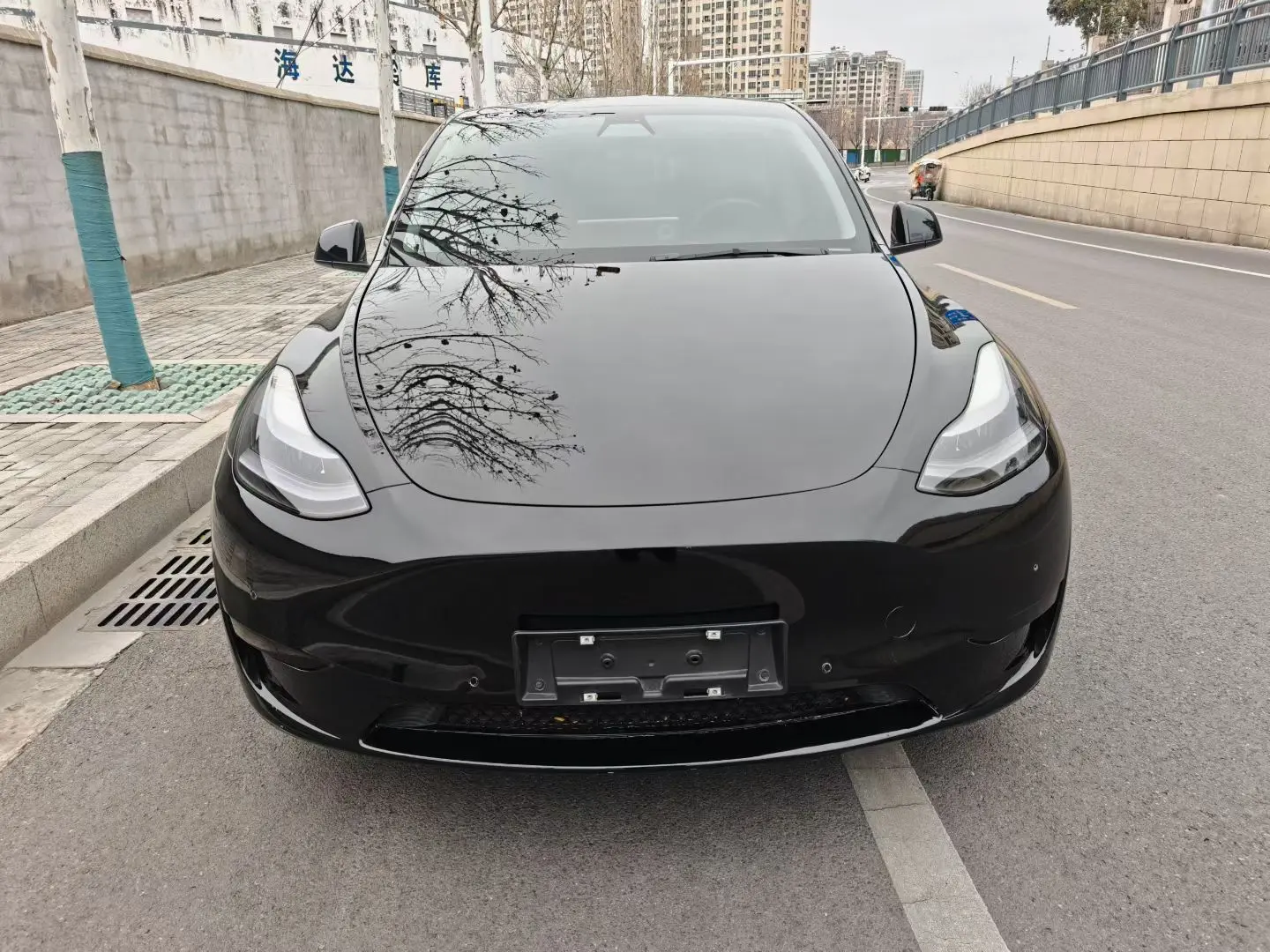 Tesla Model Y  из Китая