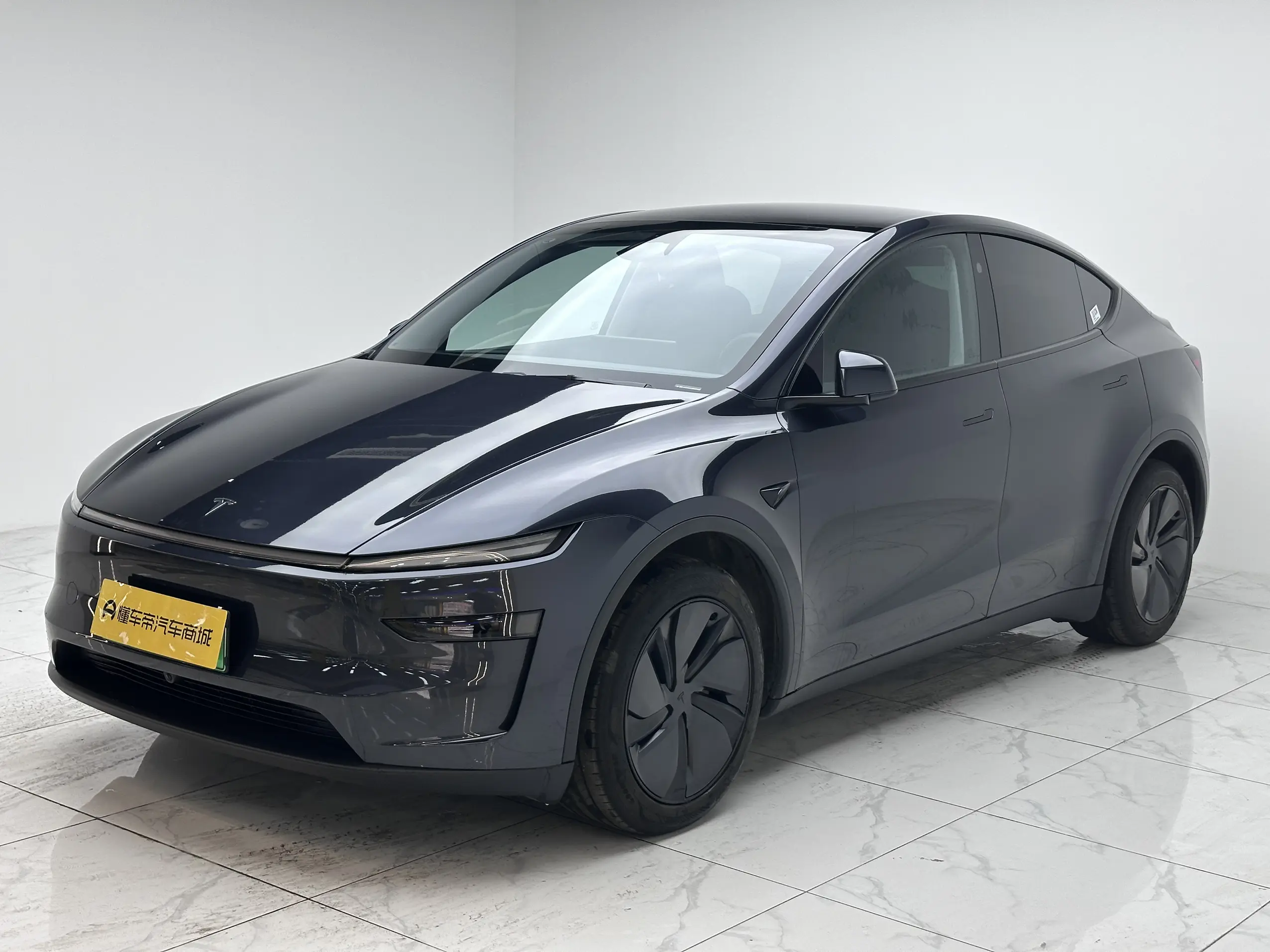 Tesla Model Y  из Китая