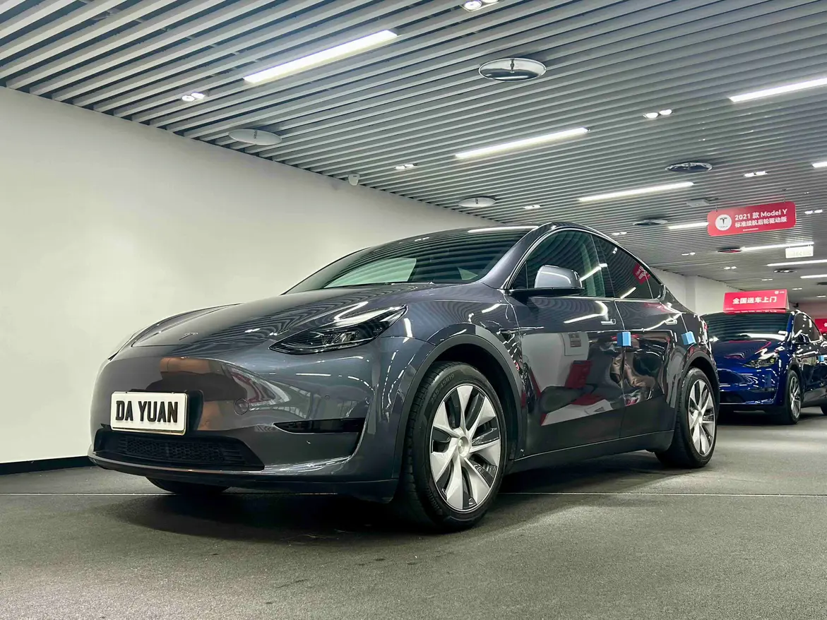 Tesla Model Y  из Китая