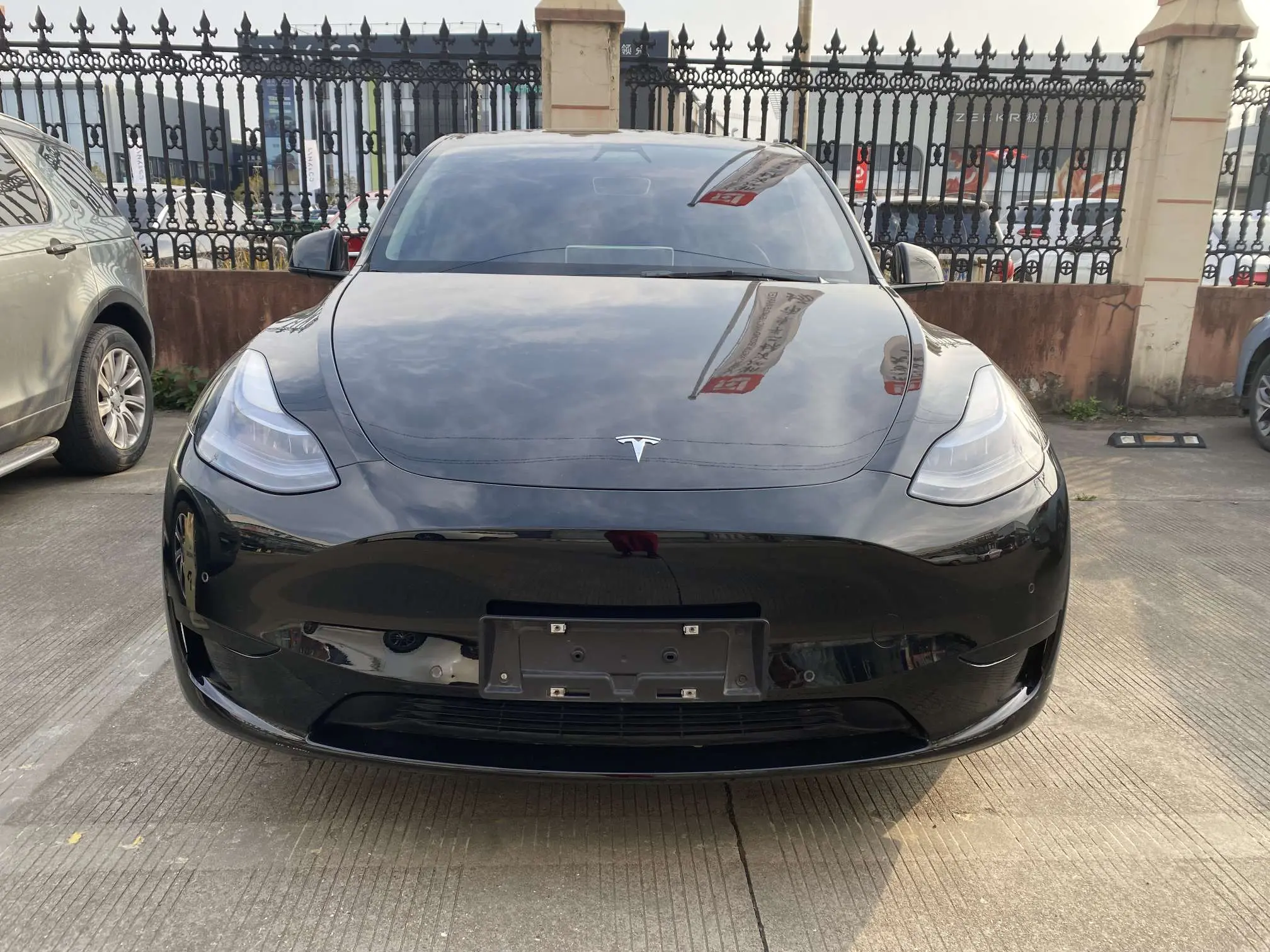Tesla Model Y  из Китая
