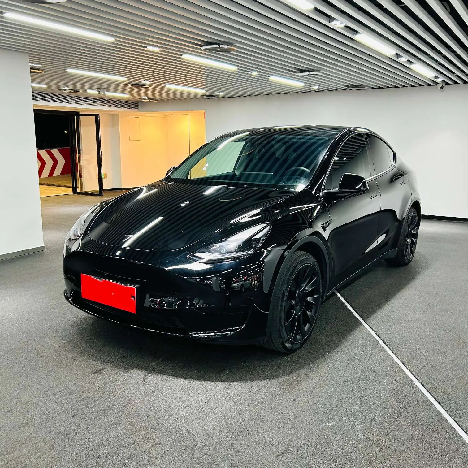 Tesla Model Y  из Китая