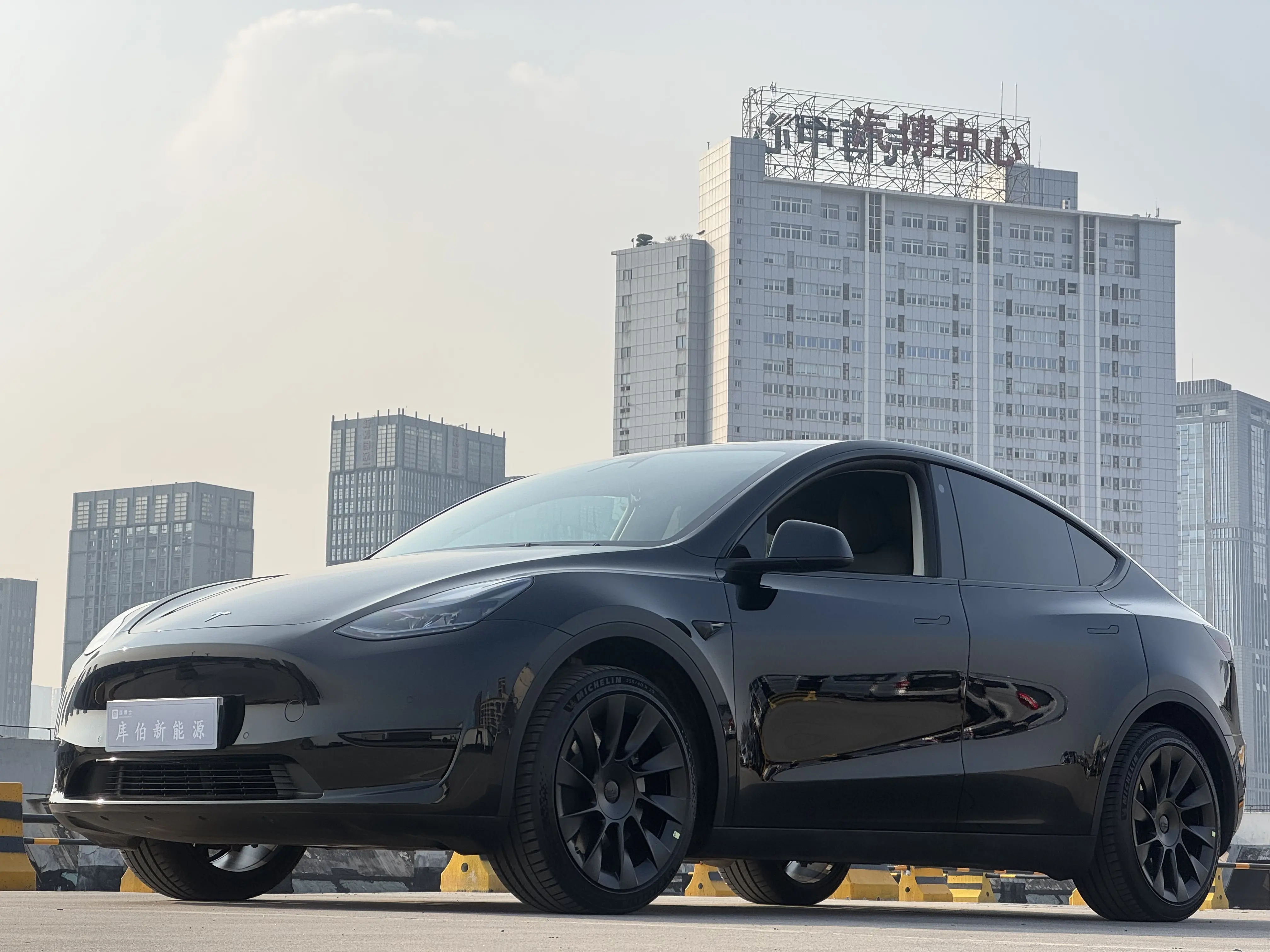 Tesla Model Y  из Китая