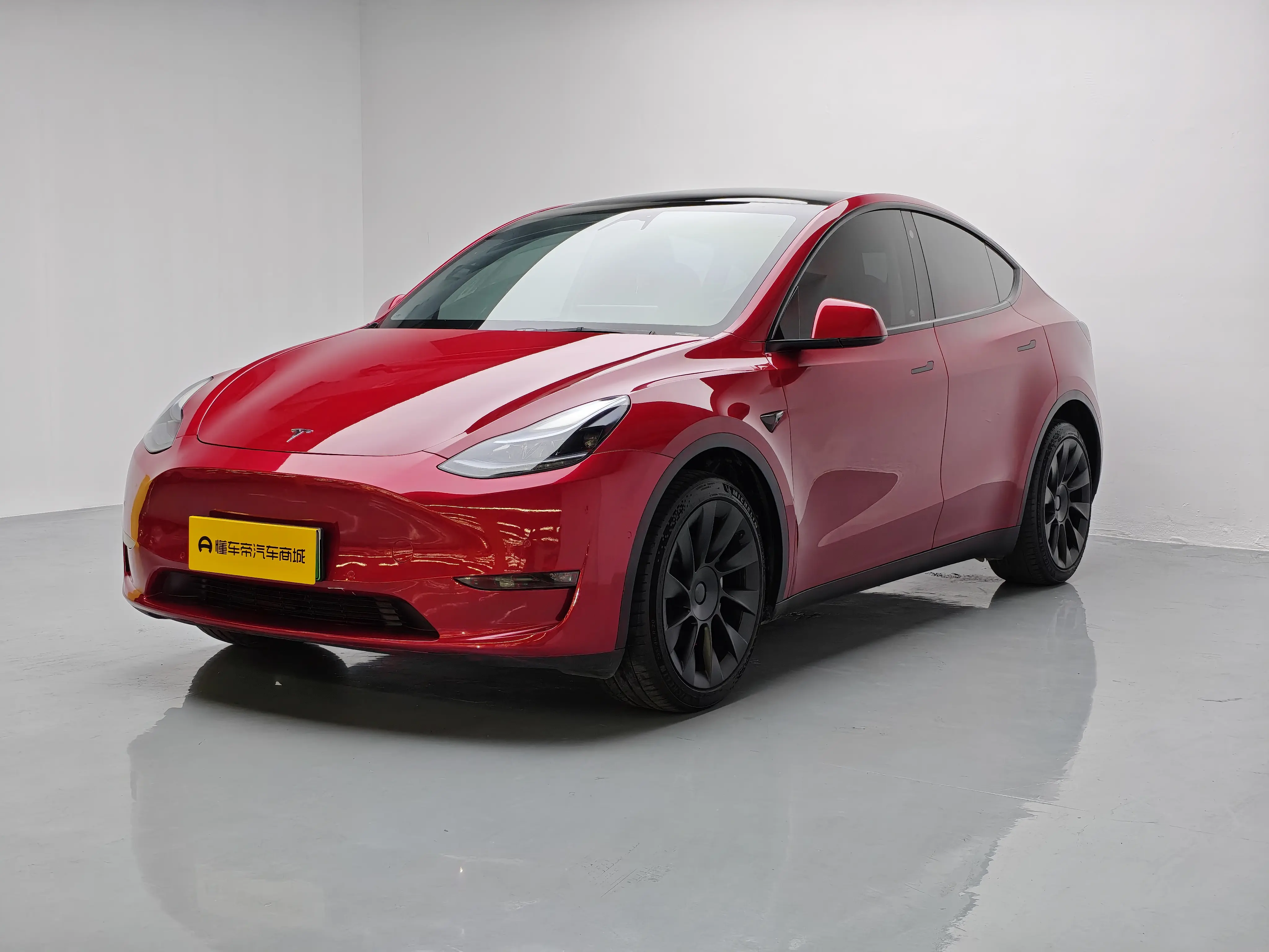 Tesla Model Y  из Китая