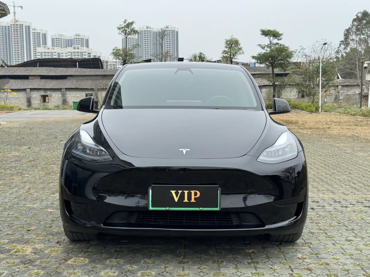 Tesla Model Y  из Китая