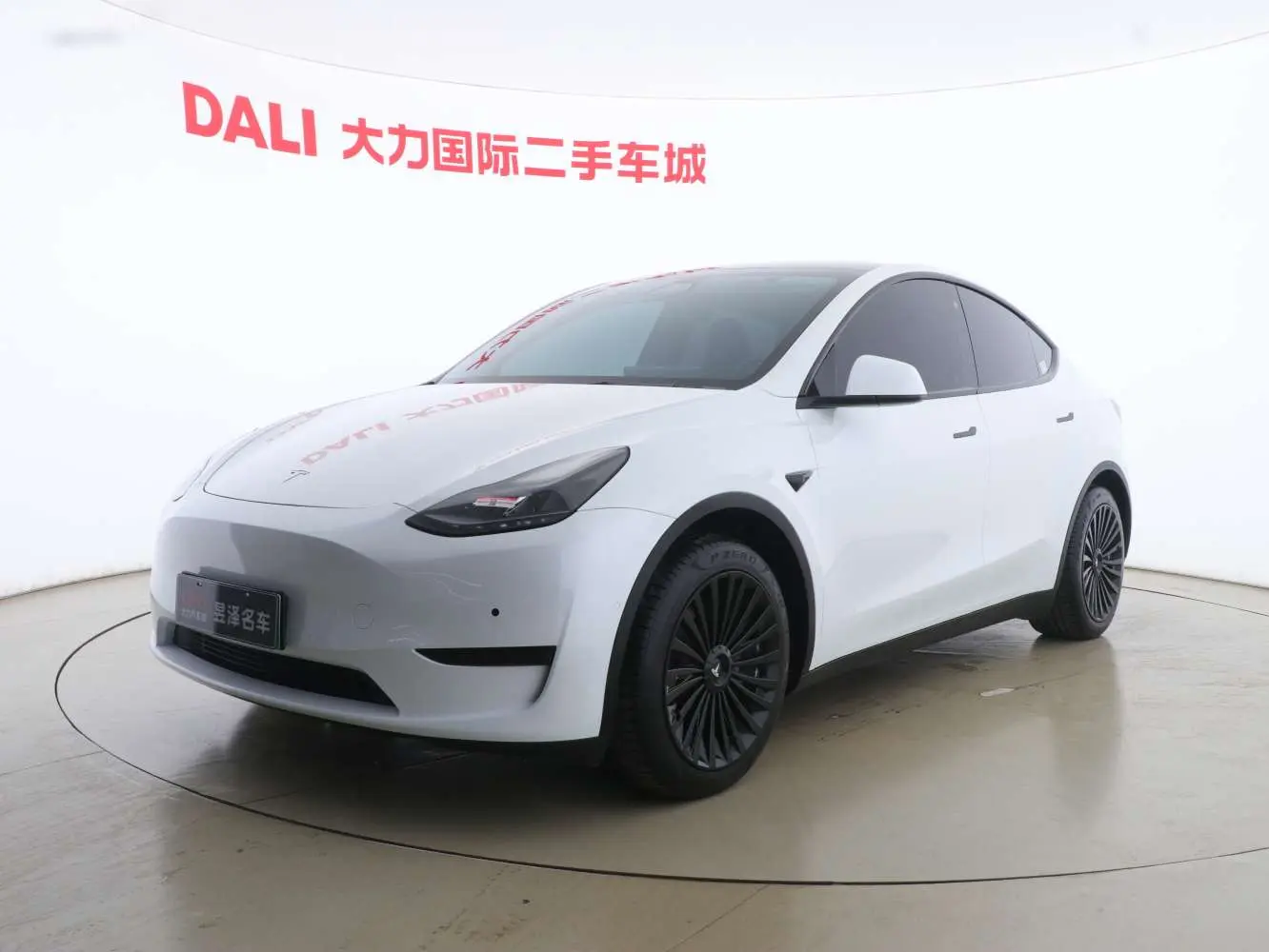 Tesla Model Y  из Китая