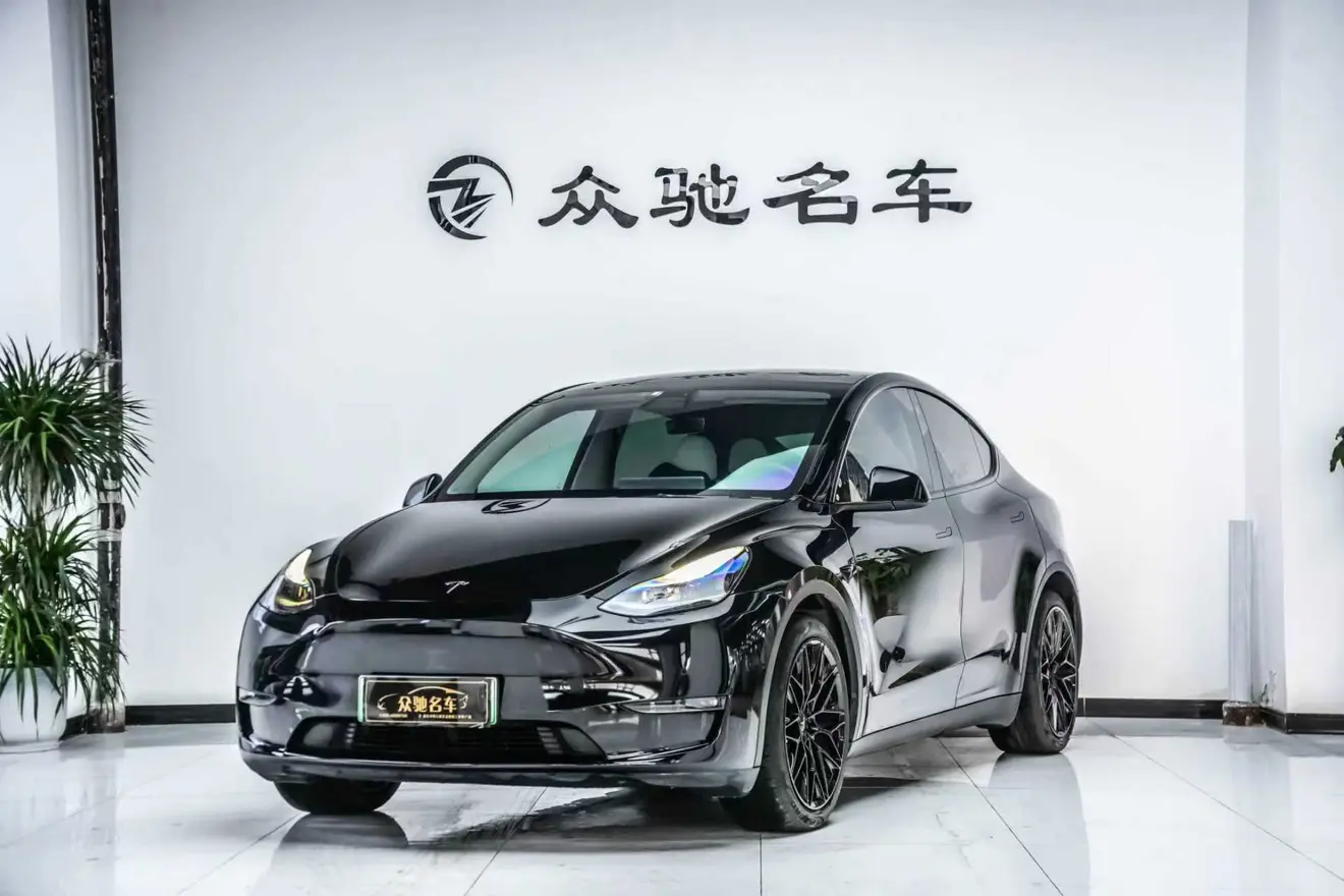 Tesla Model Y  из Китая