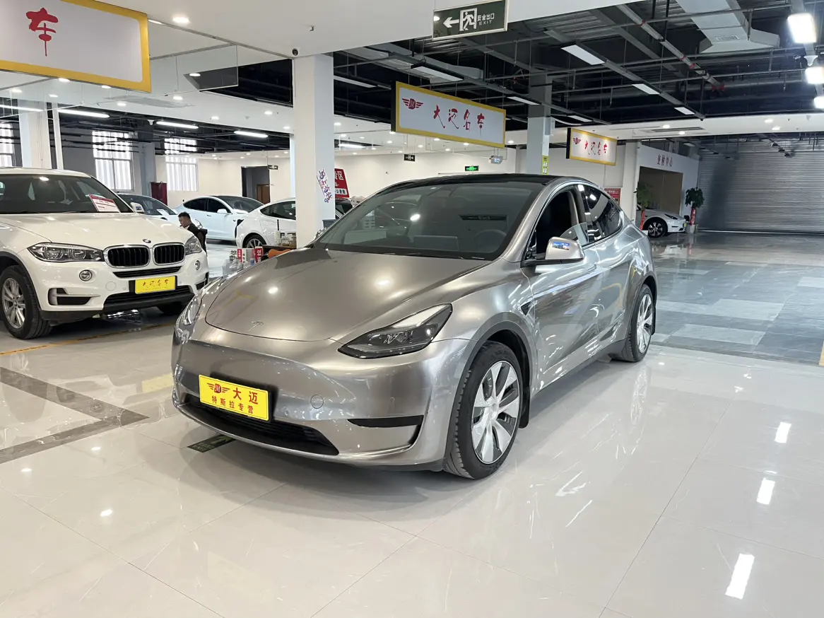 Tesla Model Y  из Китая