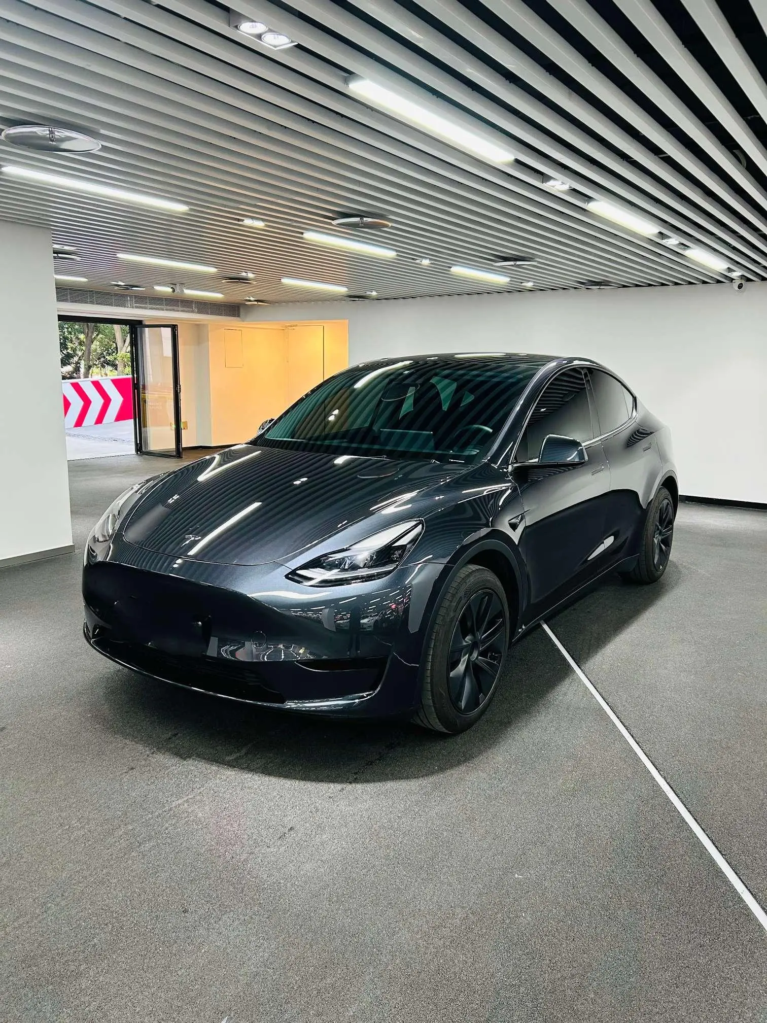 Tesla Model Y  из Китая