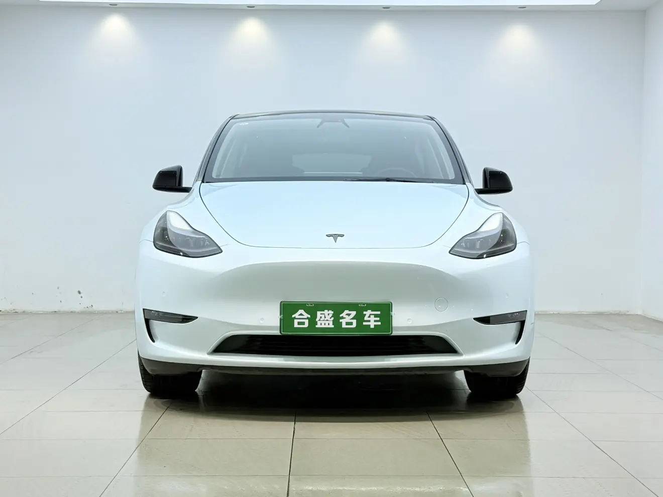 Tesla Model Y  из Китая