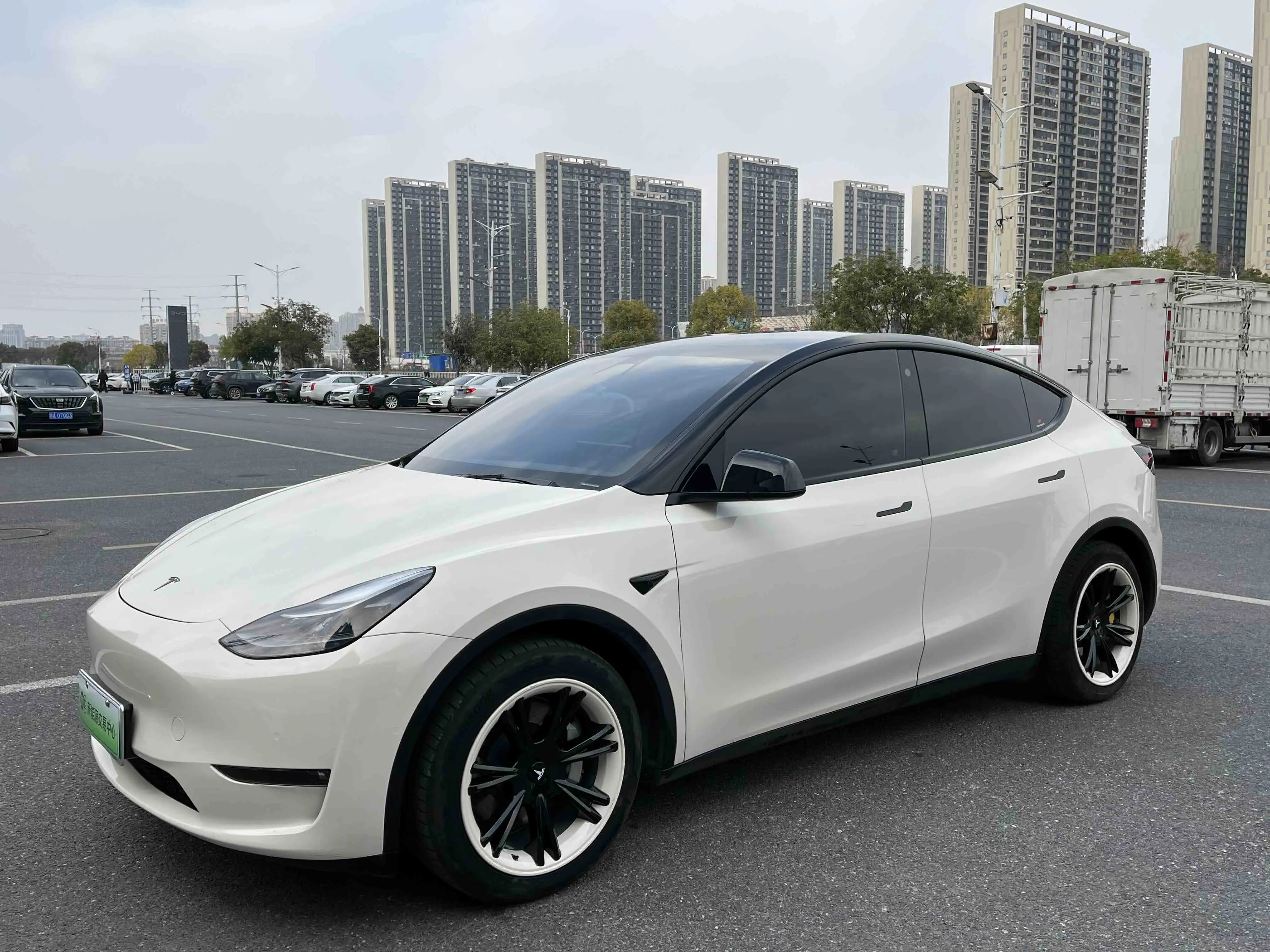 Tesla Model Y  из Китая