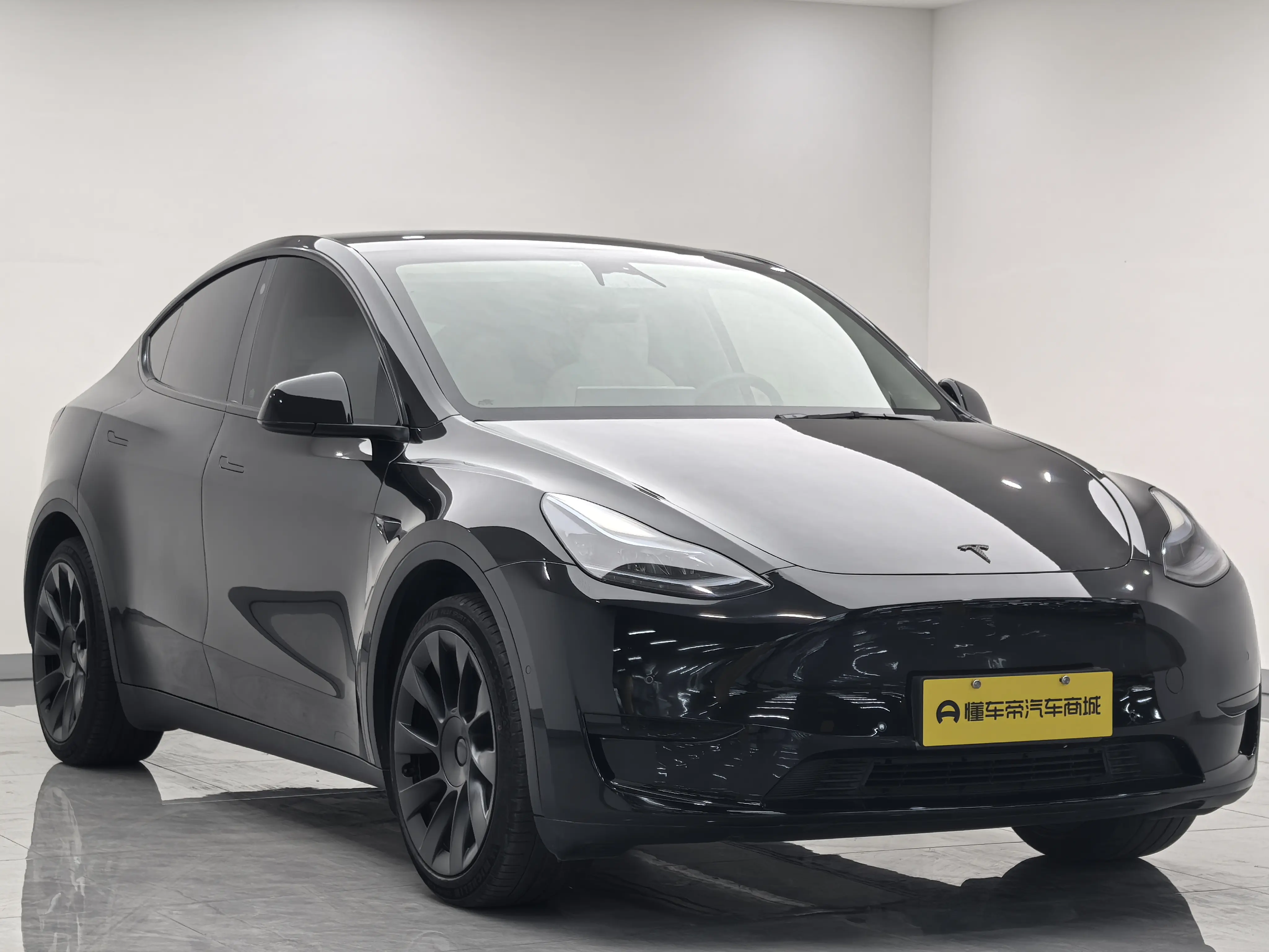 Tesla Model Y  из Китая