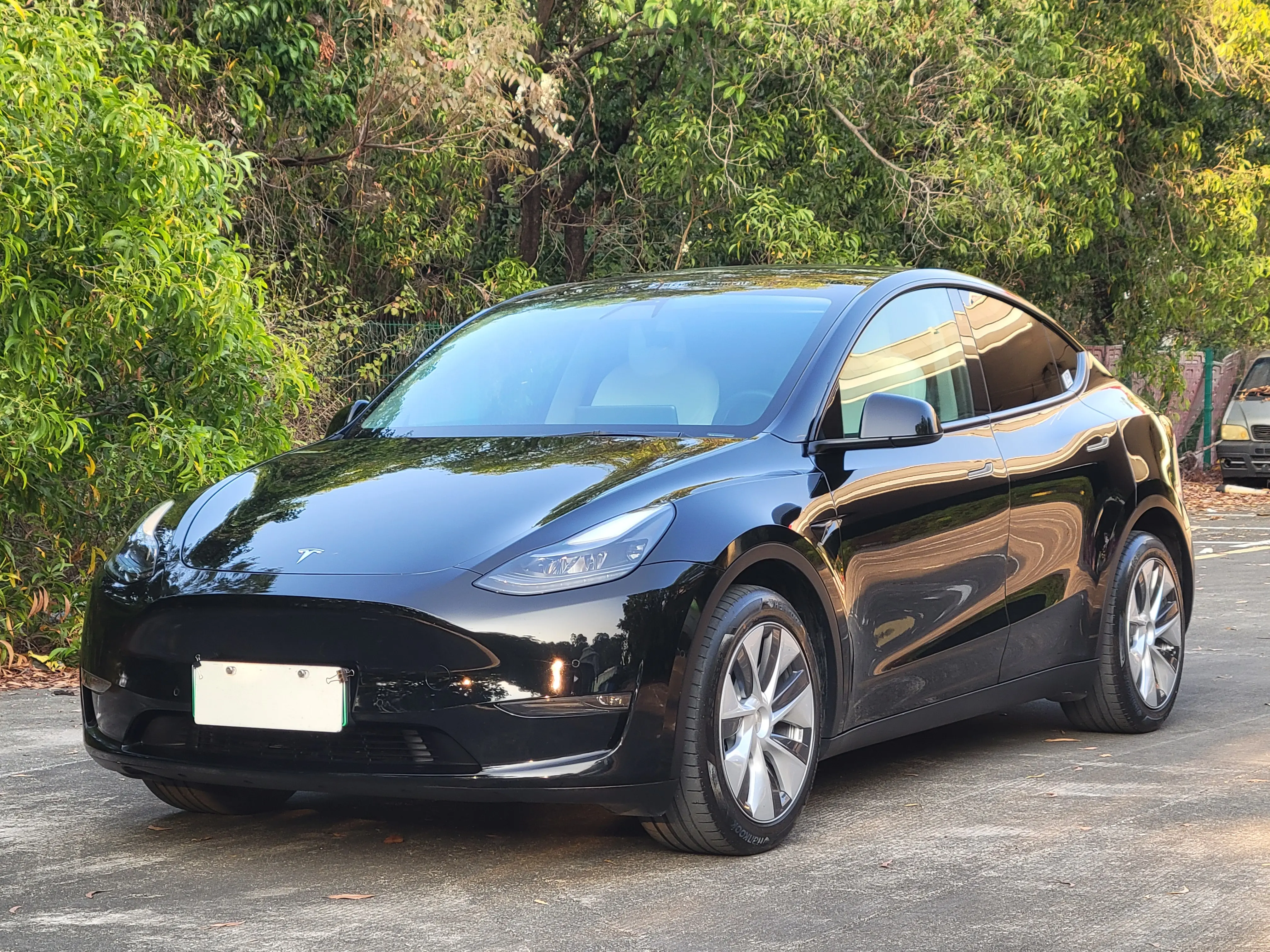 Tesla Model Y  из Китая