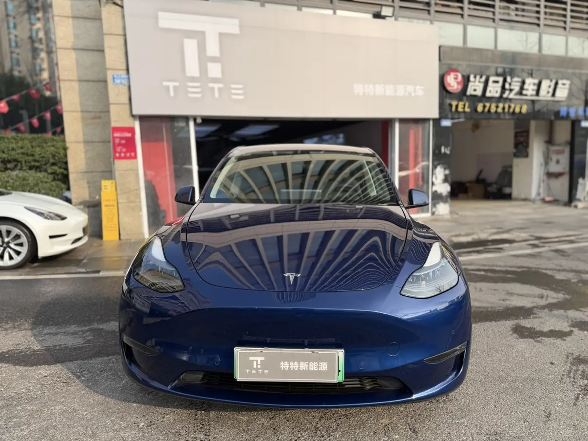 Tesla Model Y  из Китая