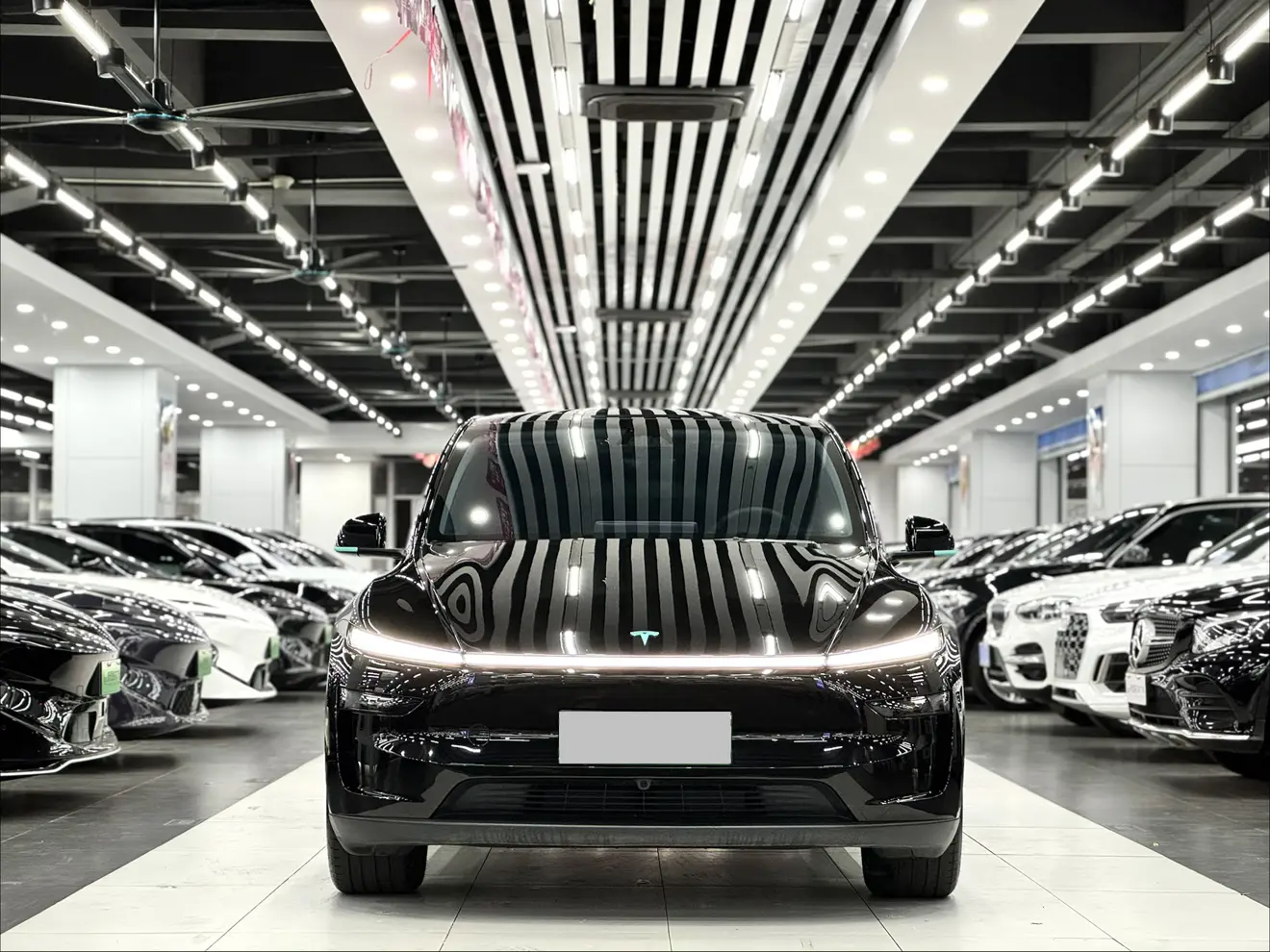 Tesla Model Y  из Китая