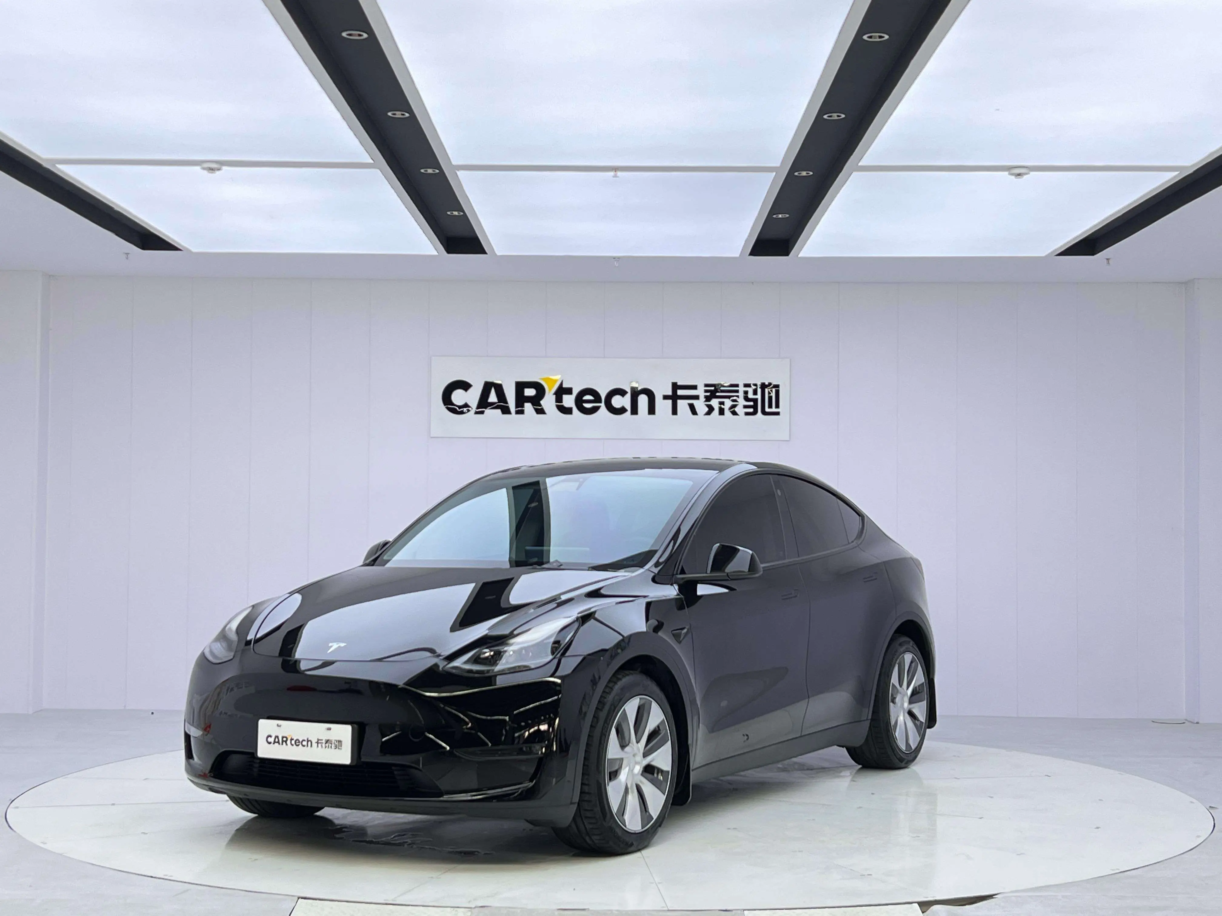 Tesla Model Y  из Китая