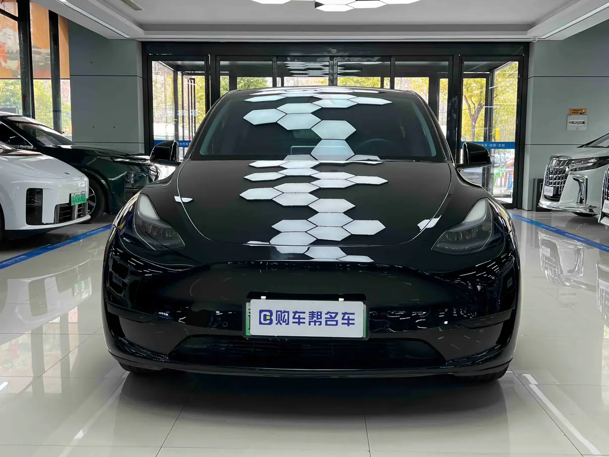 Tesla Model Y  из Китая