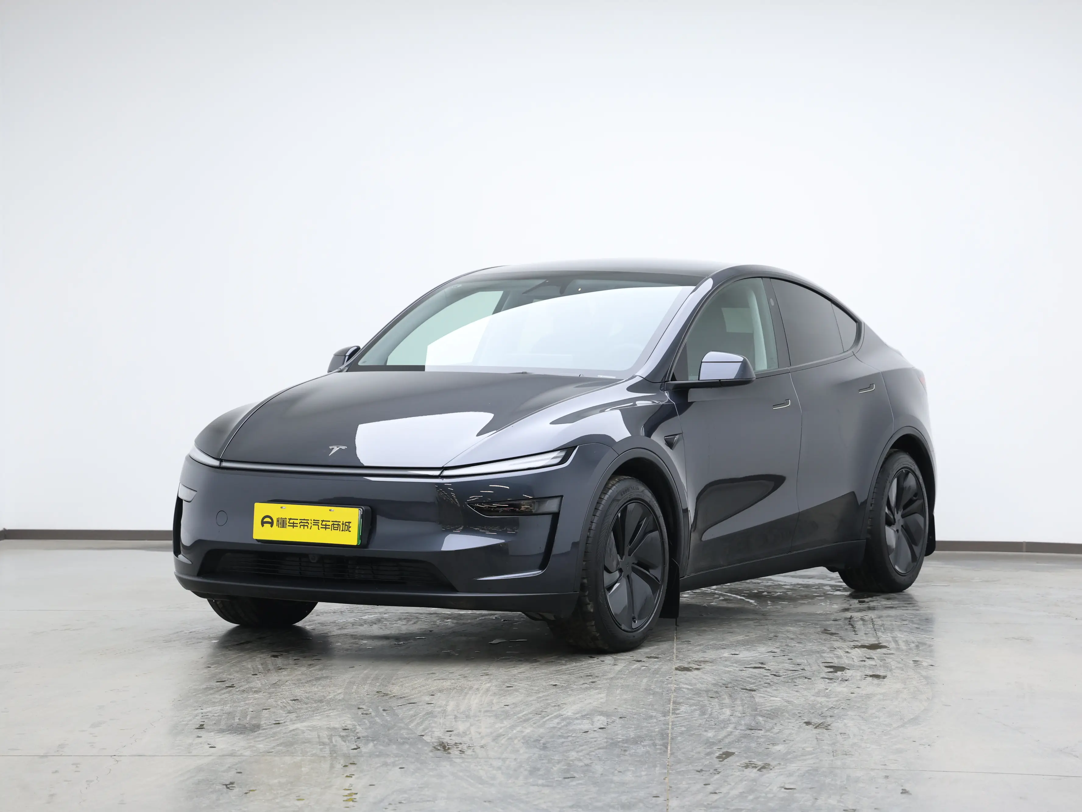 Tesla Model Y  из Китая