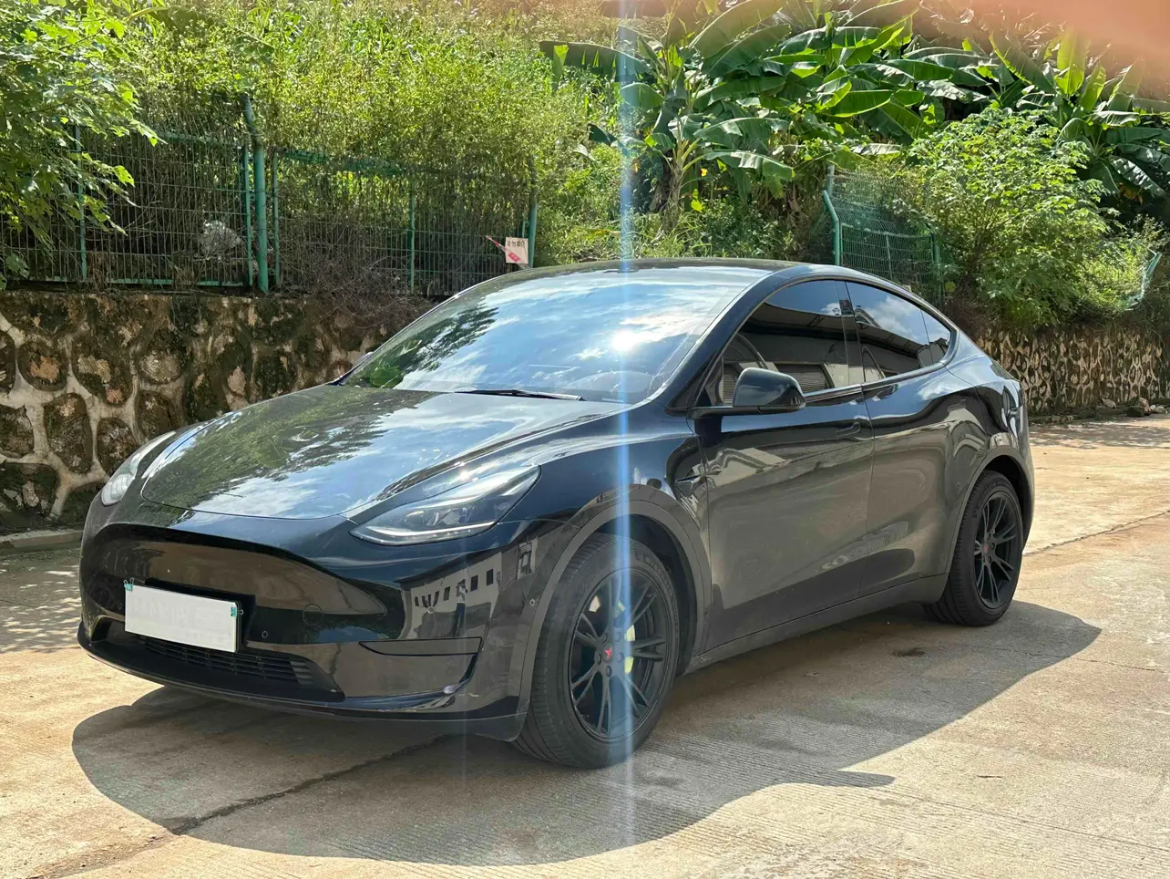 Tesla Model Y  из Китая