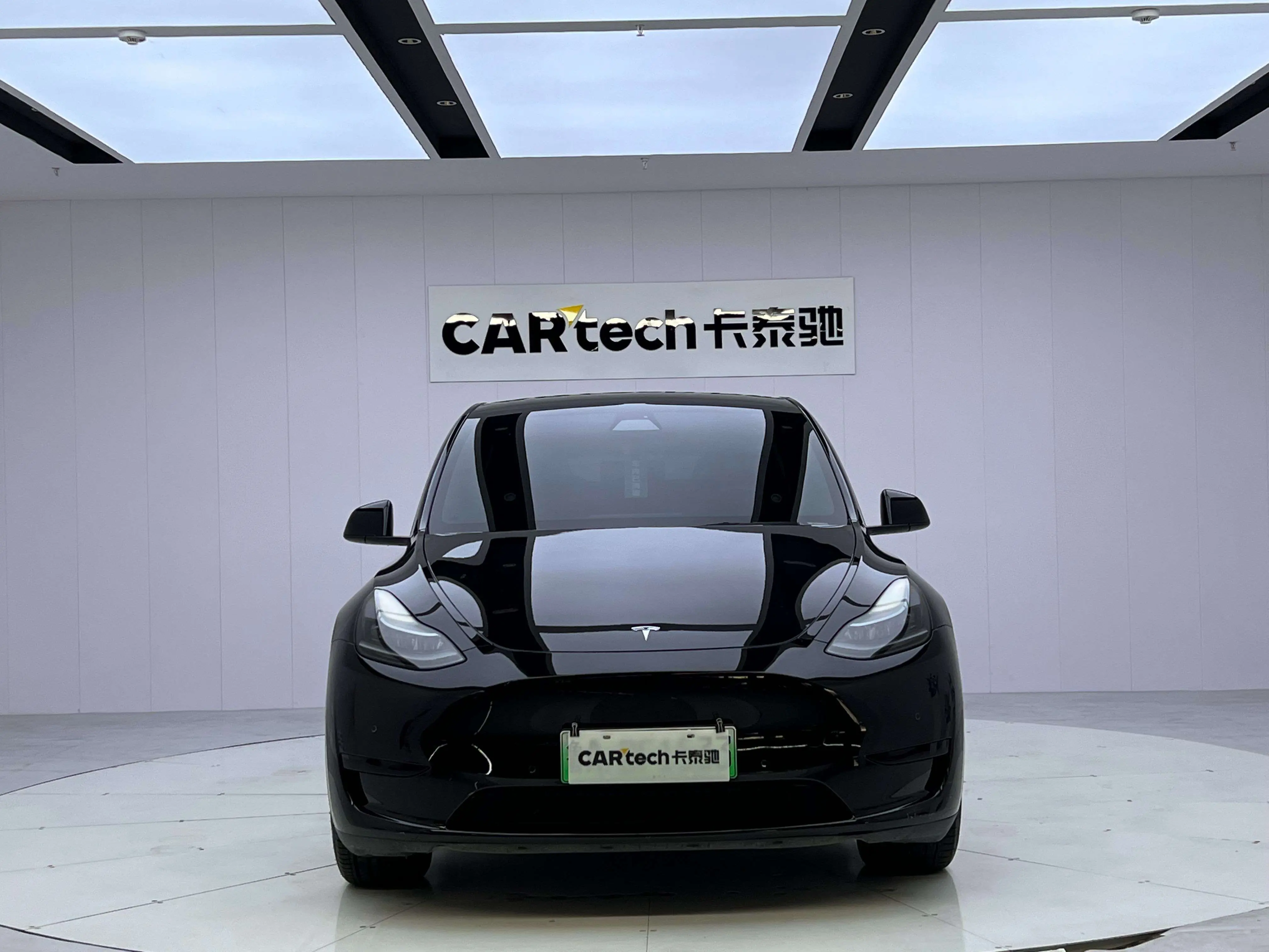 Tesla Model Y  из Китая