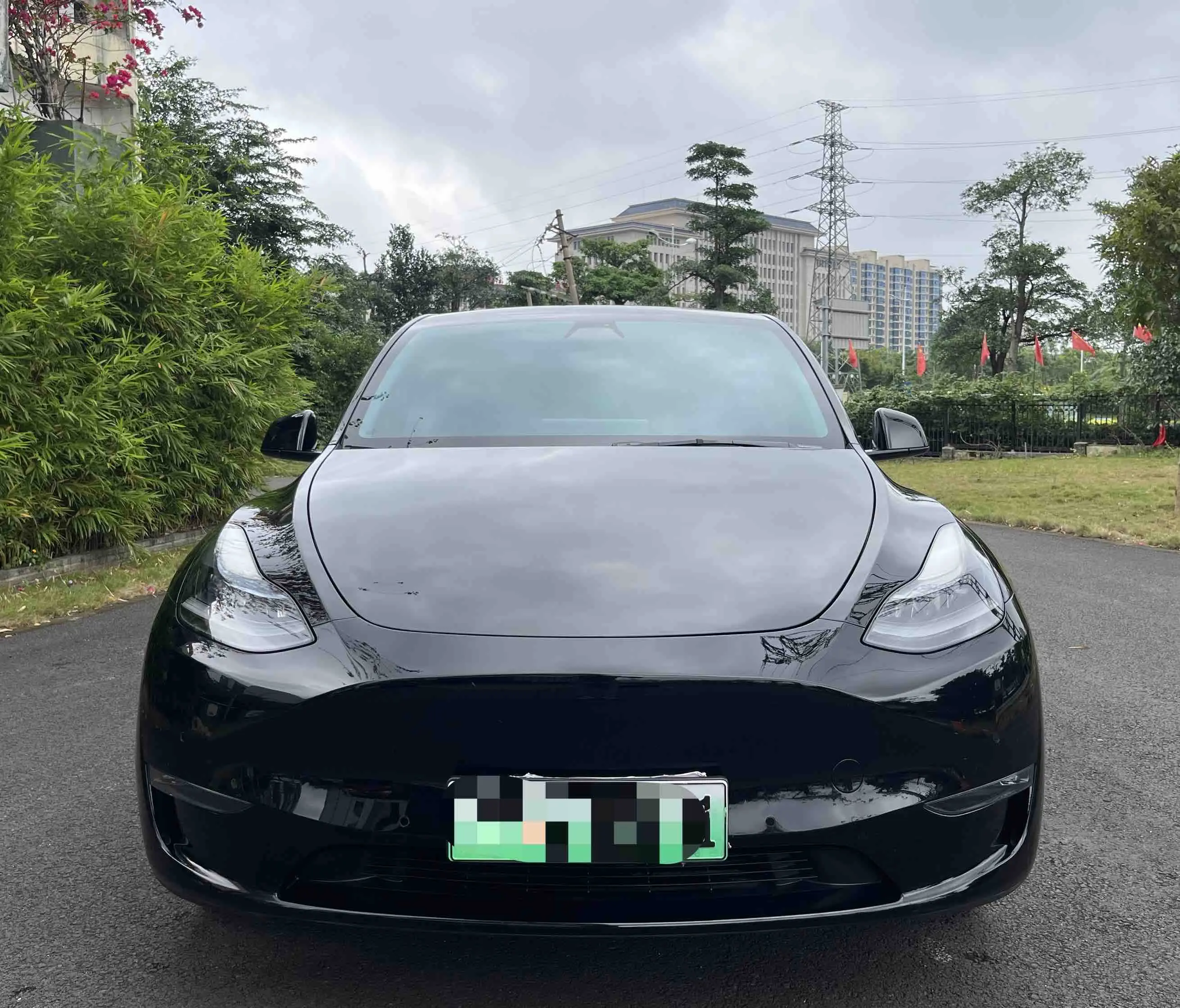 Tesla Model Y  из Китая