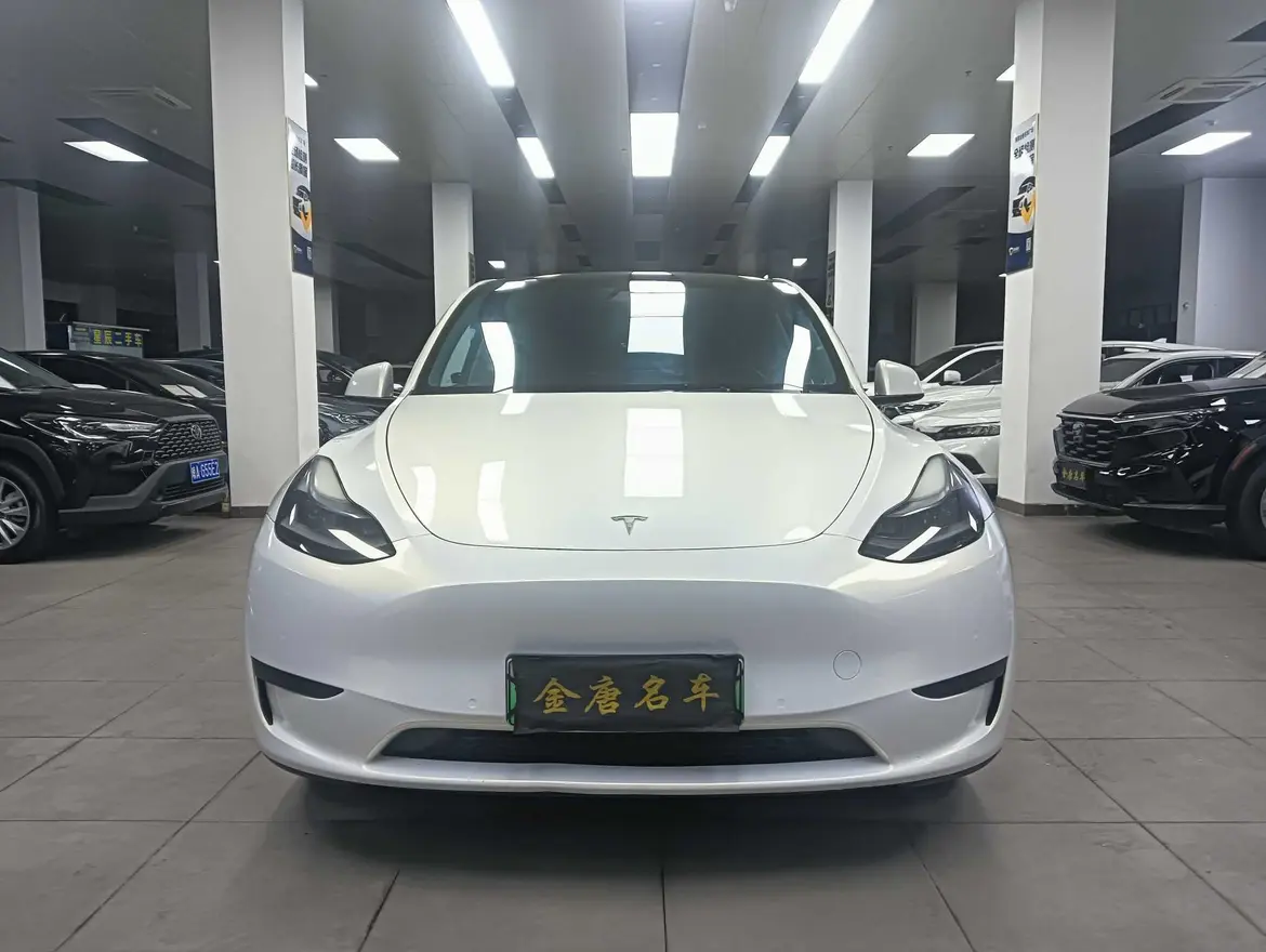 Tesla Model Y  из Китая