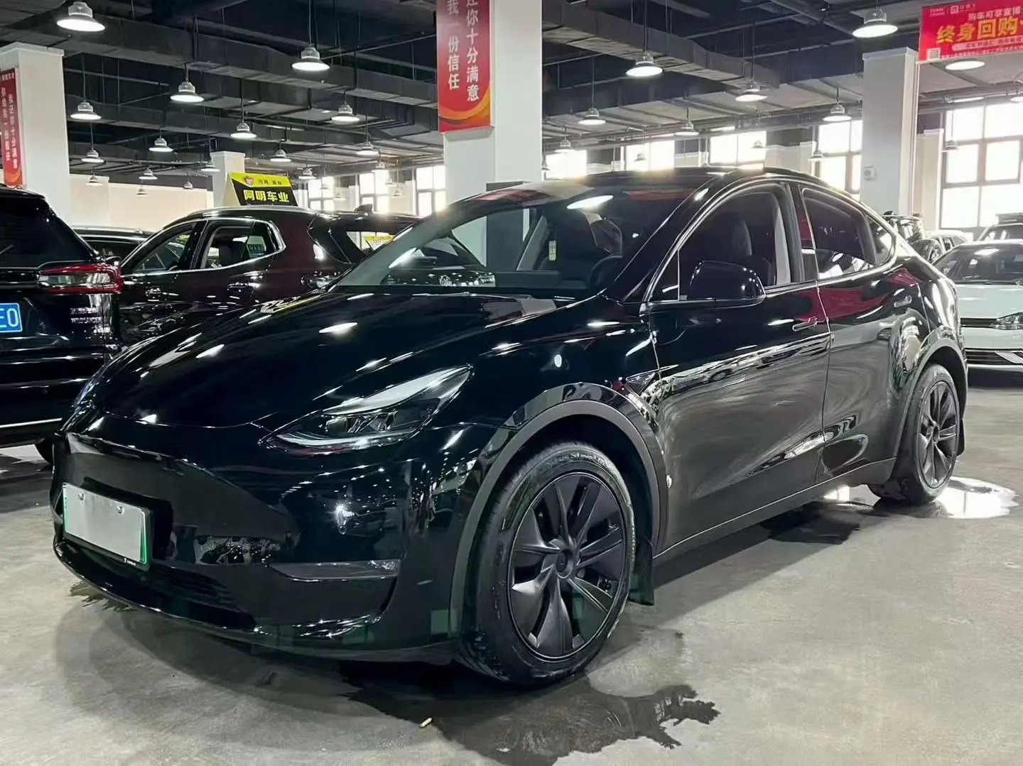 Tesla Model Y  из Китая
