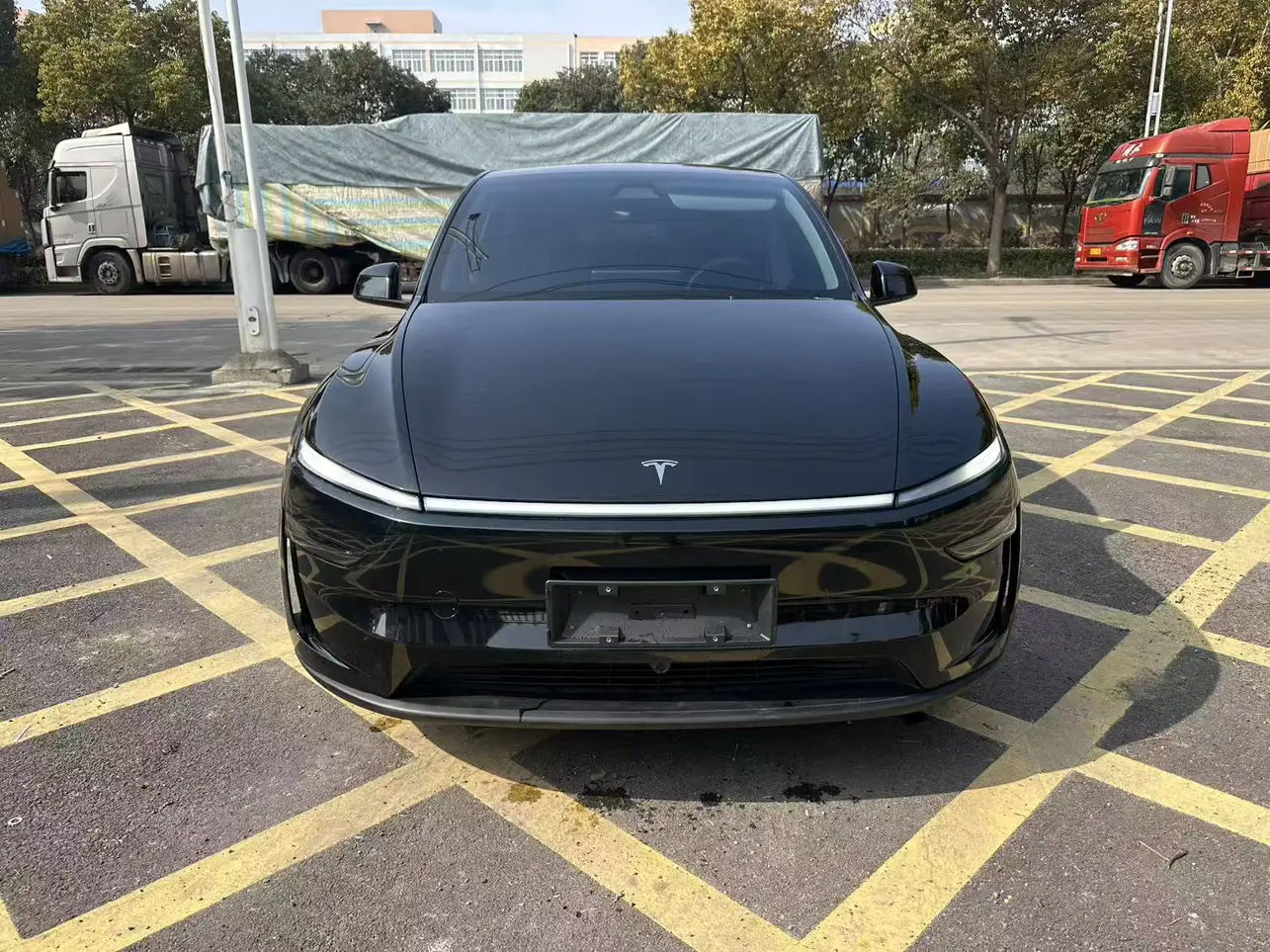 Tesla Model Y  из Китая