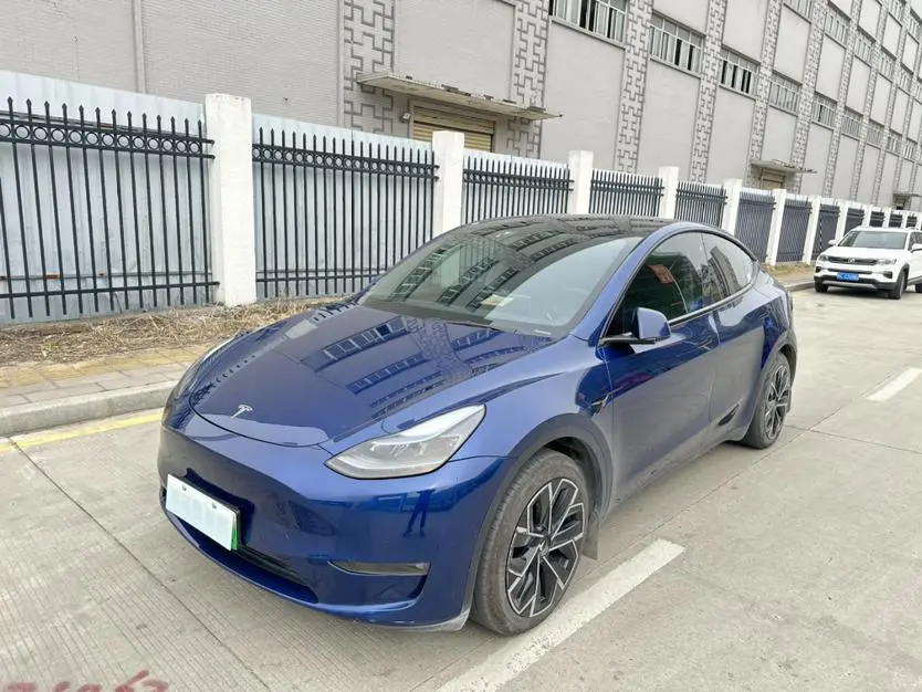 Tesla Model Y  из Китая