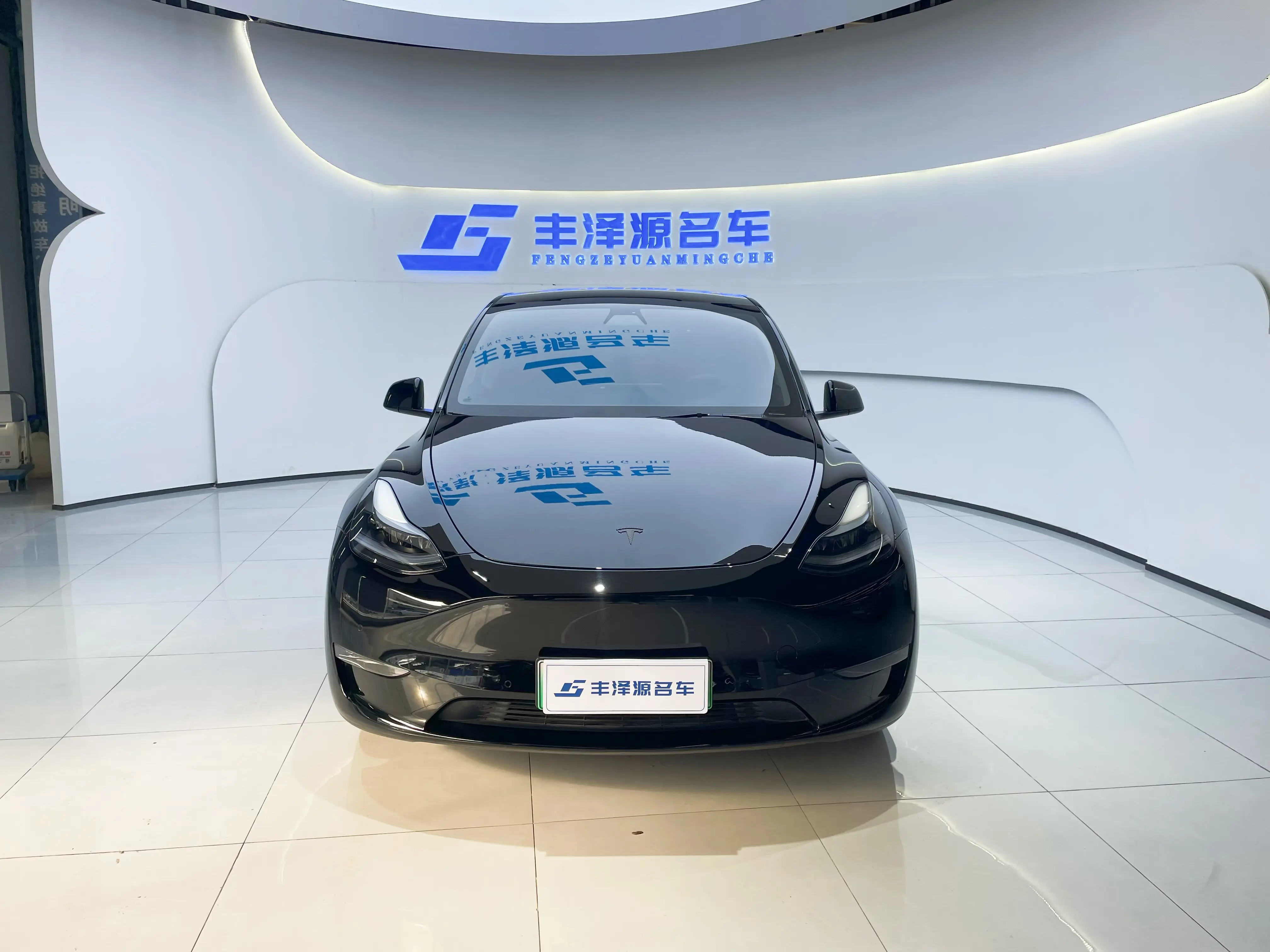 Tesla Model Y  из Китая