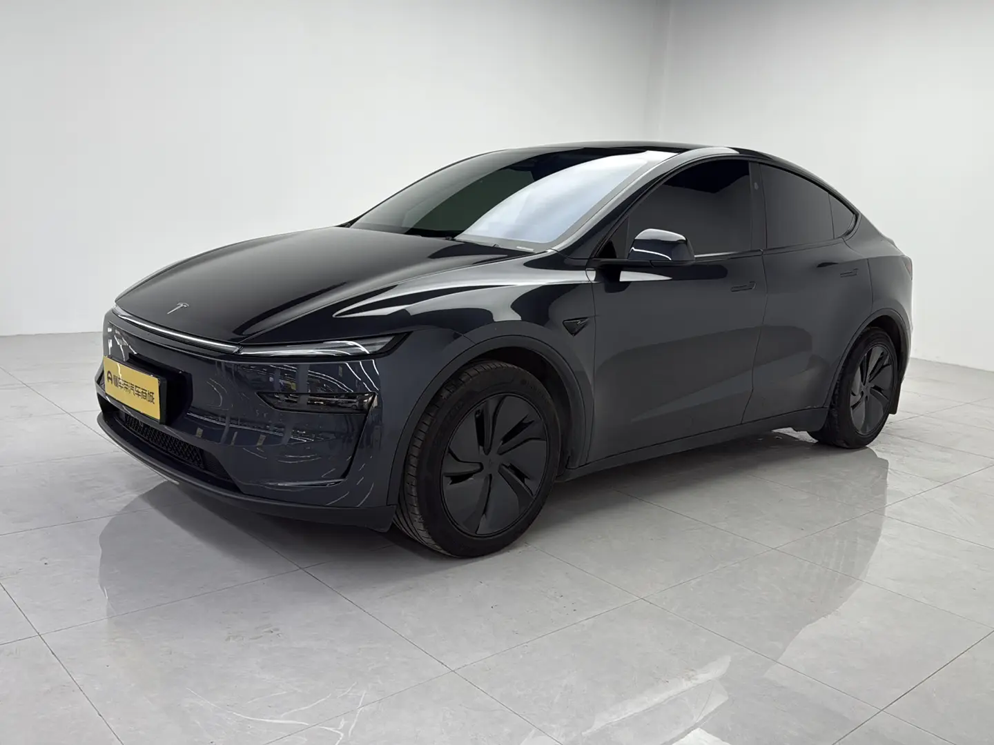 Tesla Model Y  из Китая