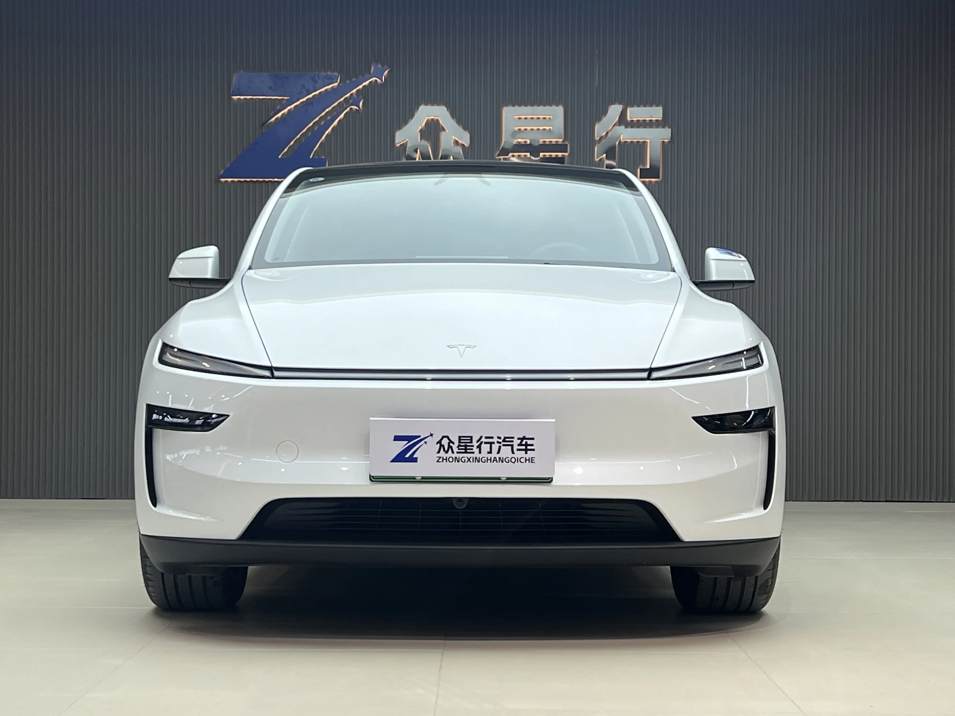 Tesla Model Y  из Китая