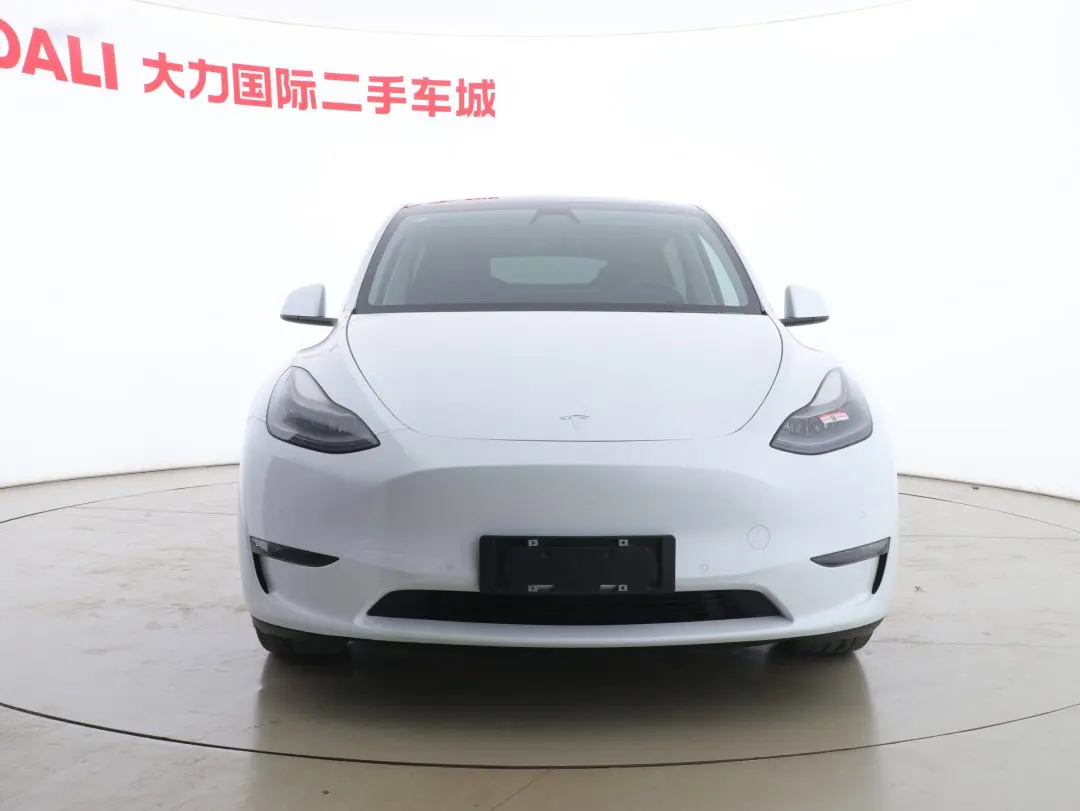Tesla Model Y  из Китая