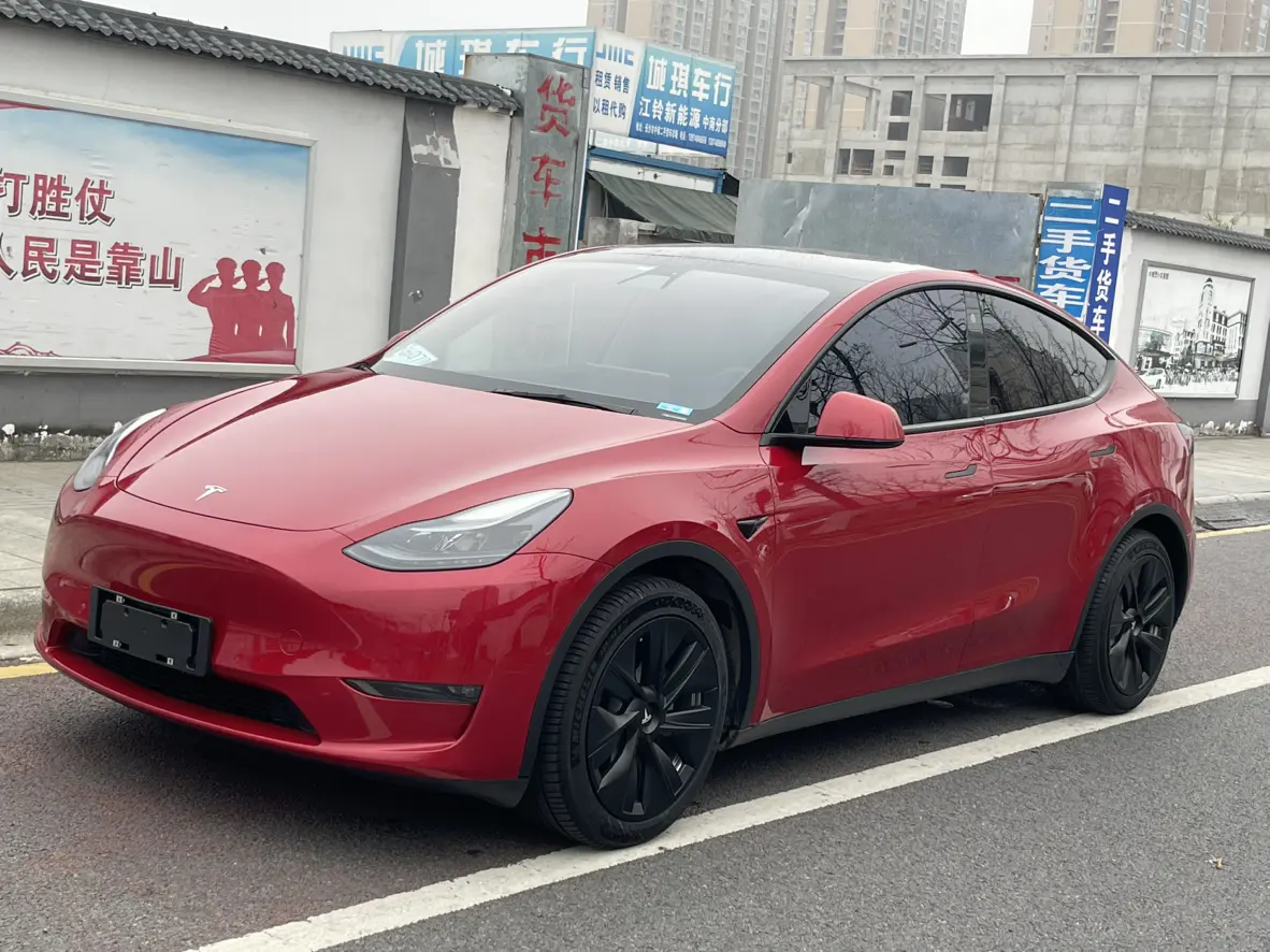 Tesla Model Y  из Китая