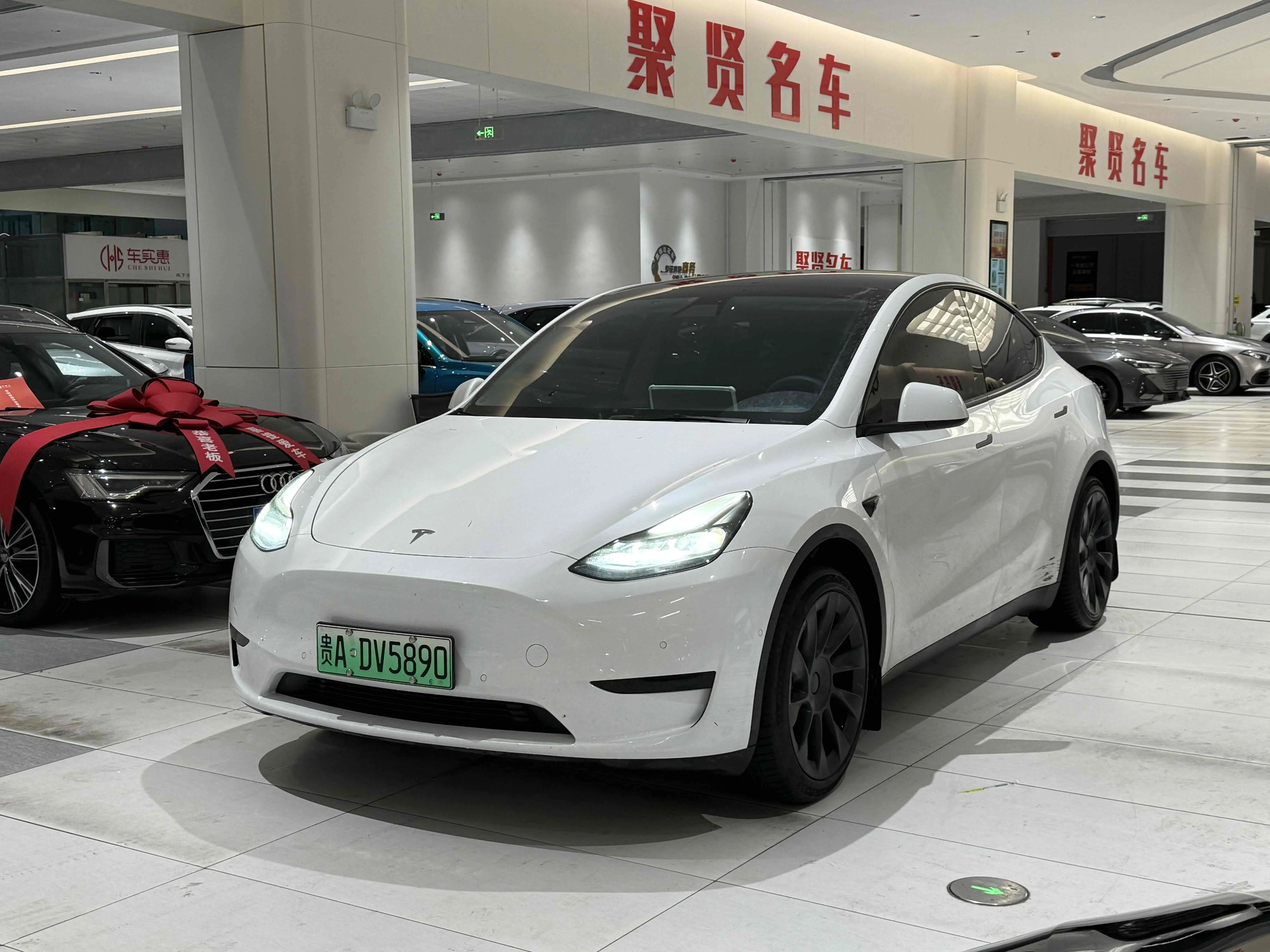 Tesla Model Y  из Китая