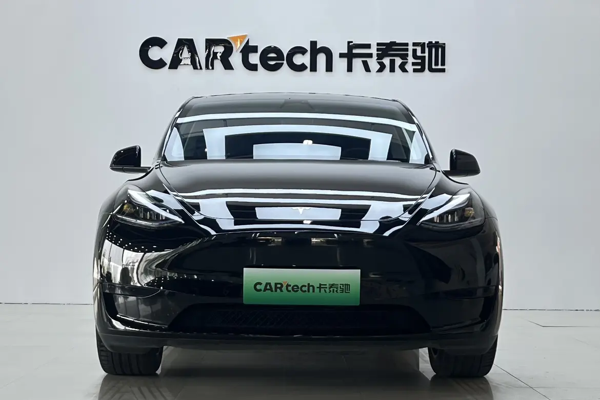 Tesla Model Y  из Китая