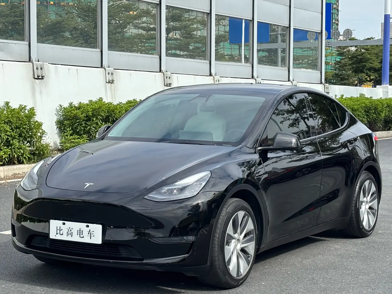 Tesla Model Y  из Китая