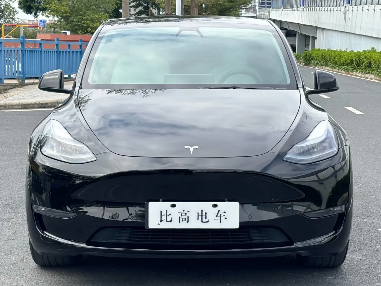 Tesla Model Y  из Китая