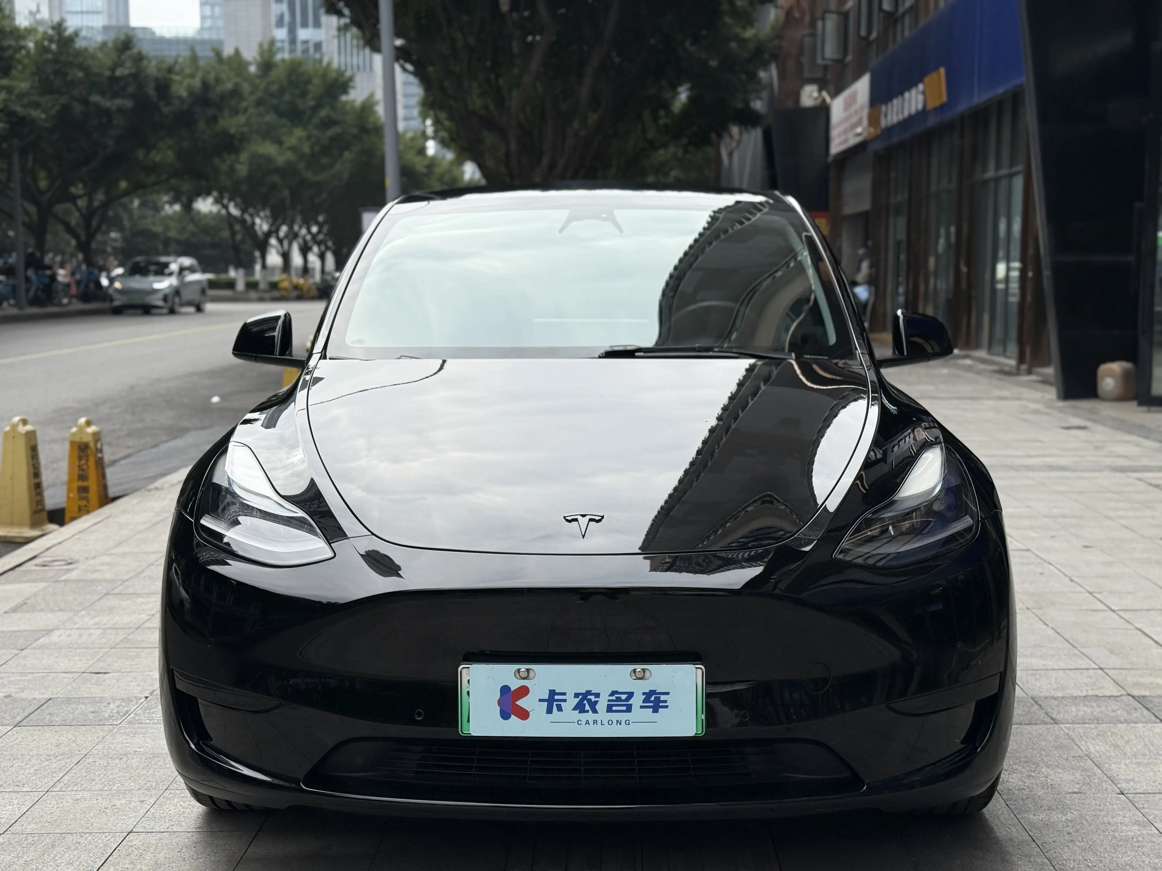 Tesla Model Y  из Китая