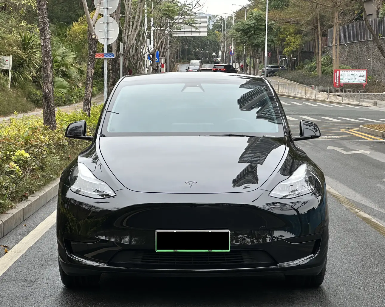 Tesla Model Y  из Китая