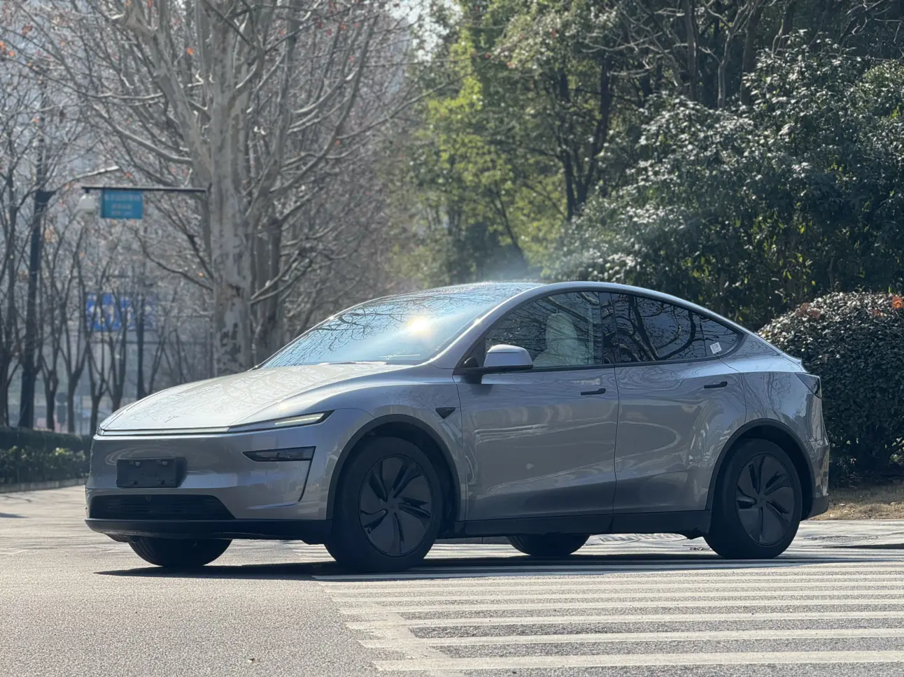 Tesla Model Y  из Китая