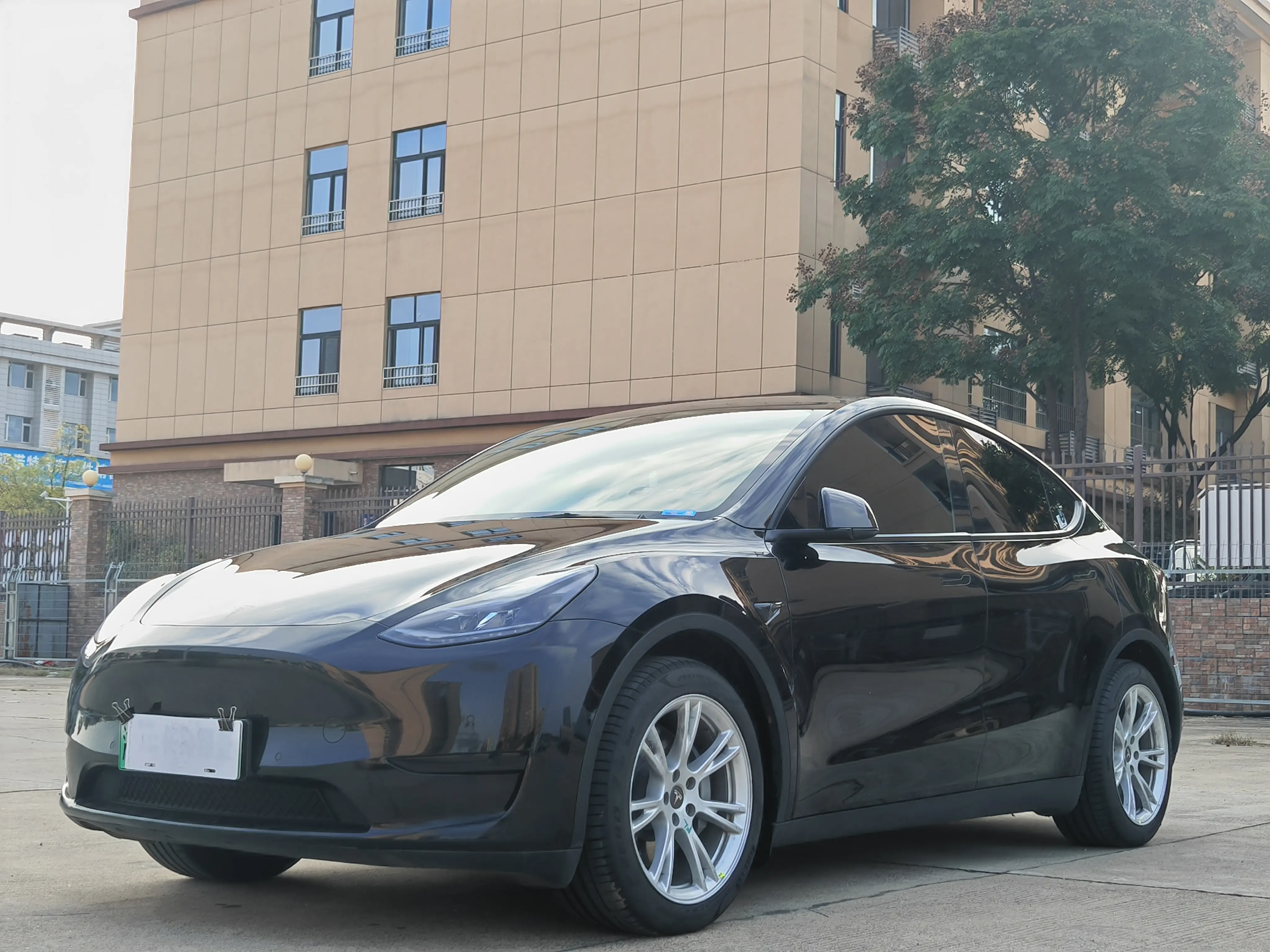 Tesla Model Y  из Китая