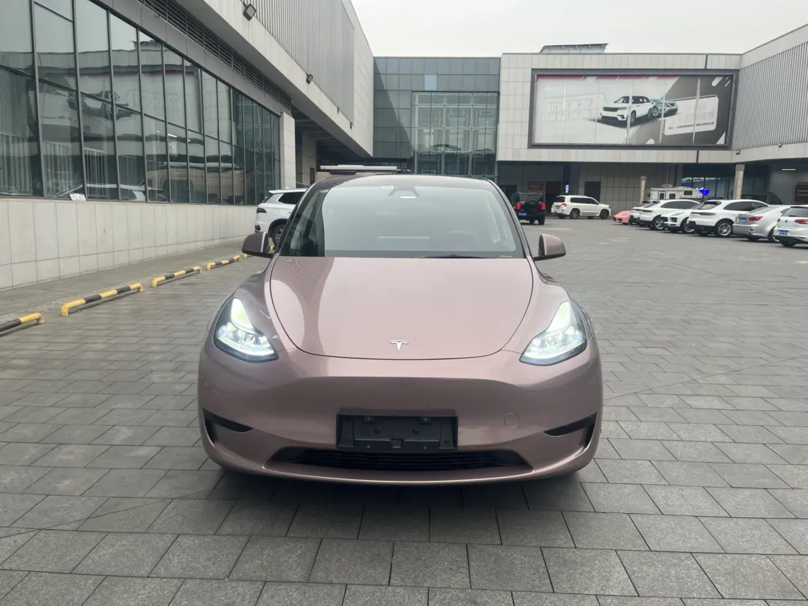 Tesla Model Y  из Китая