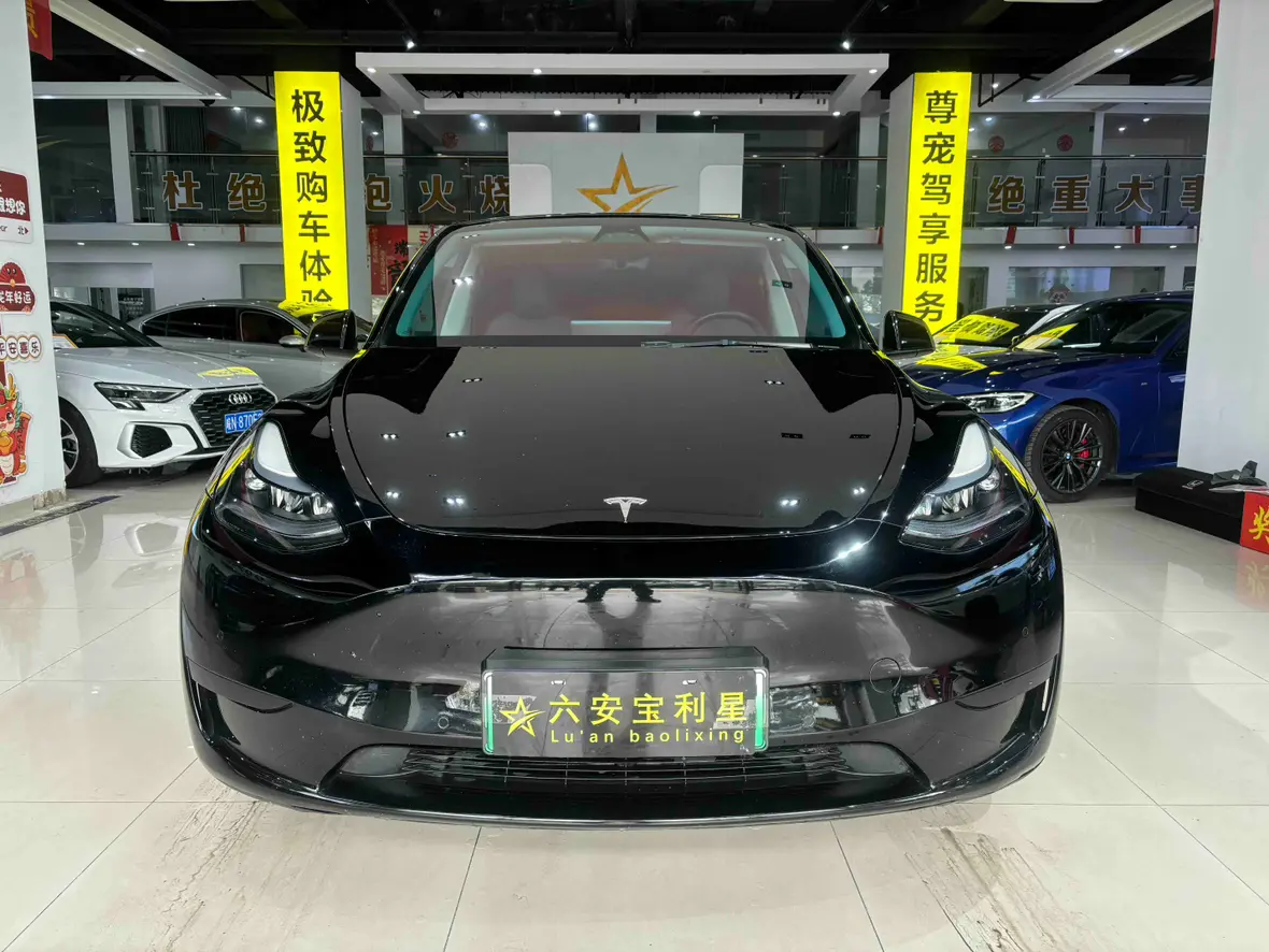 Tesla Model Y  из Китая