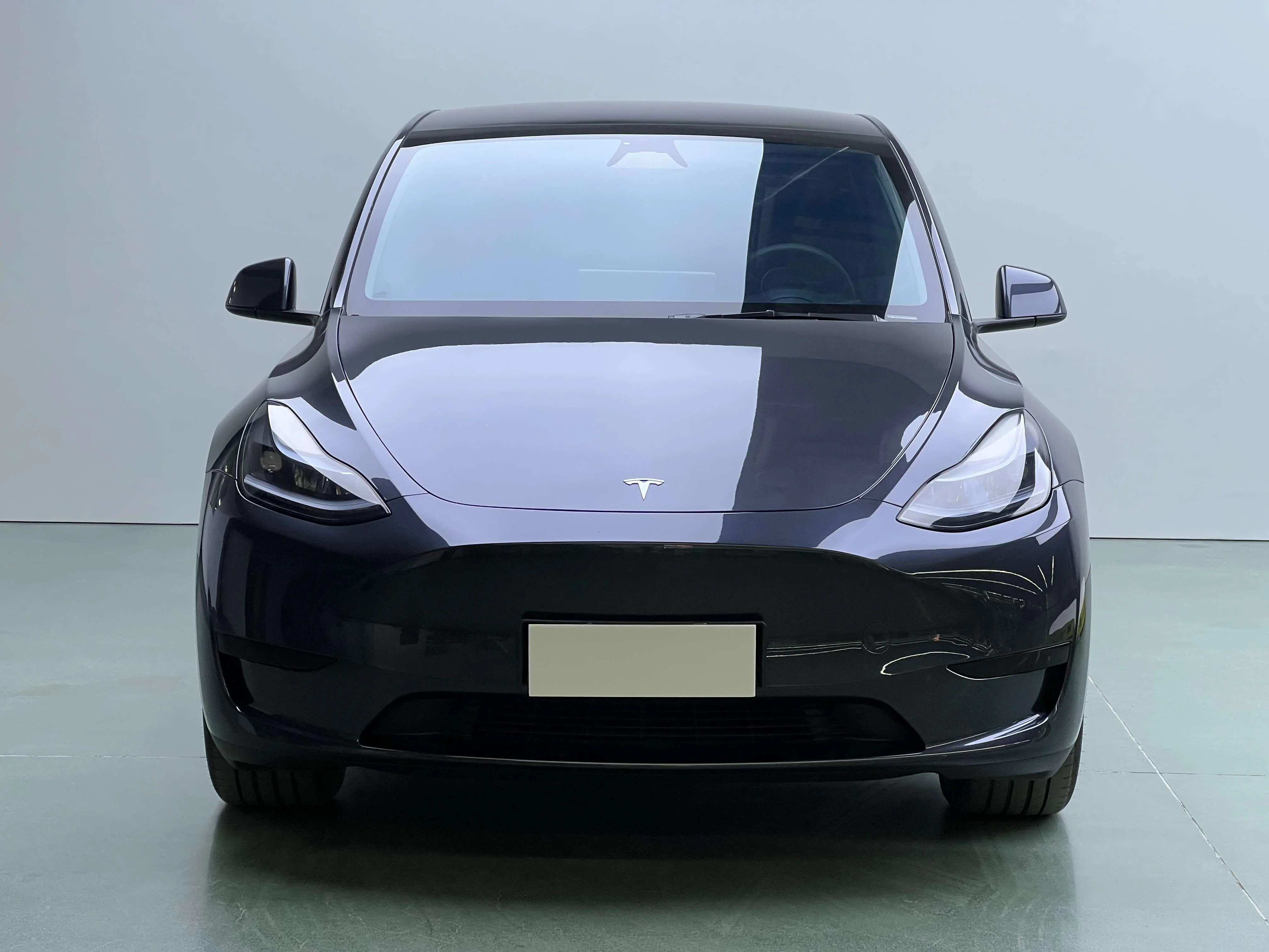 Tesla Model Y  из Китая