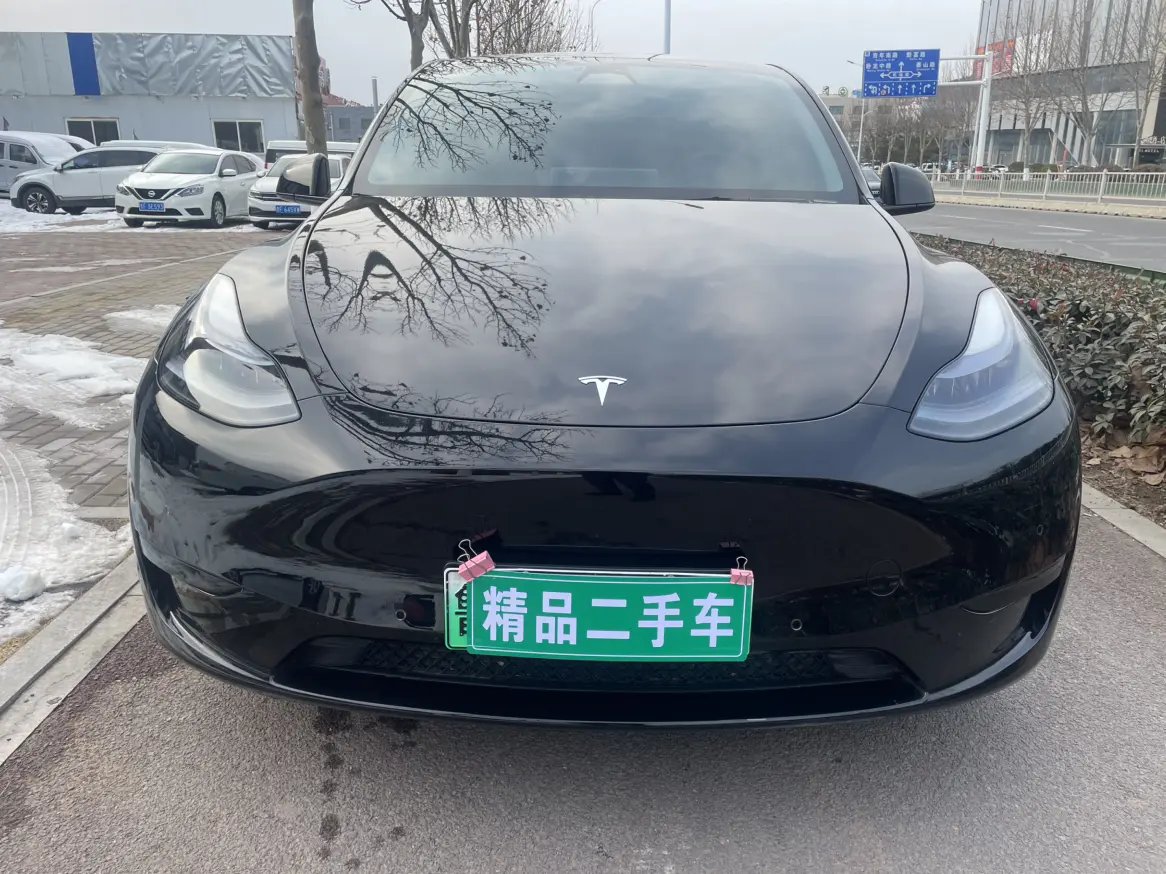 Tesla Model Y  из Китая