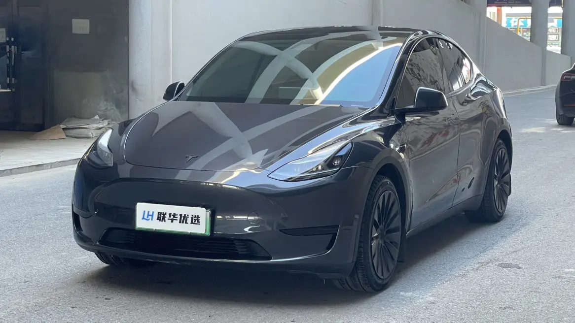 Tesla Model Y  из Китая